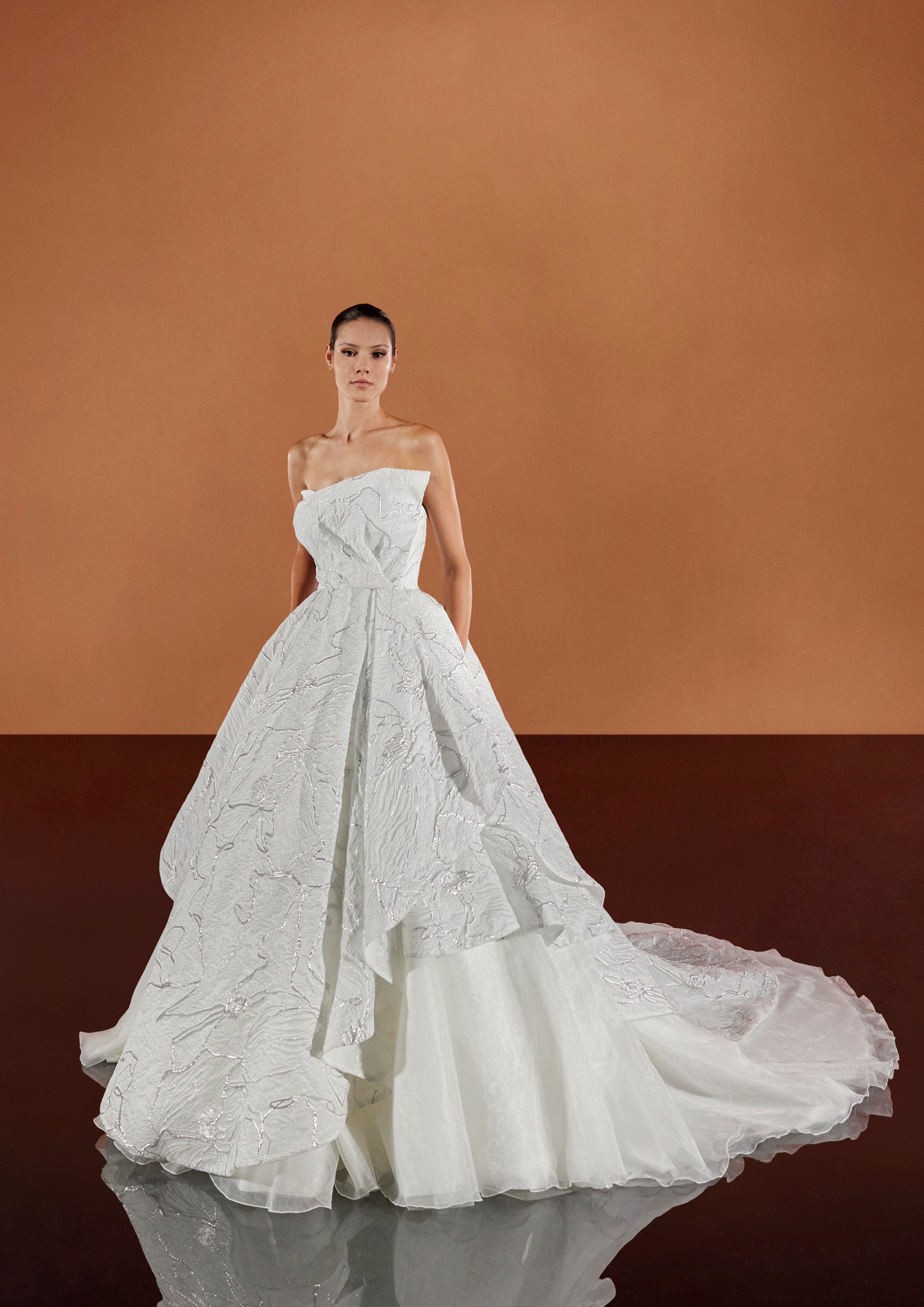Pronovias Privee Wedding Dress Pronovias Privee: Shalima