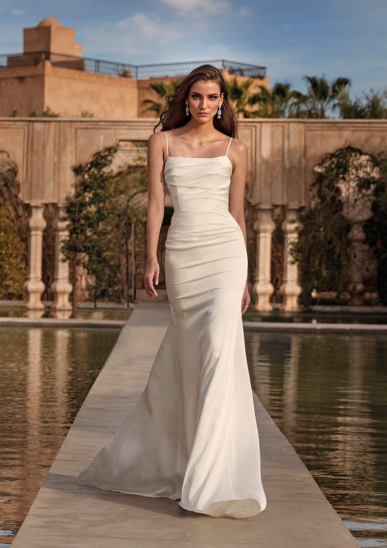 Pronovias Wedding Dress Pronovias: Betta