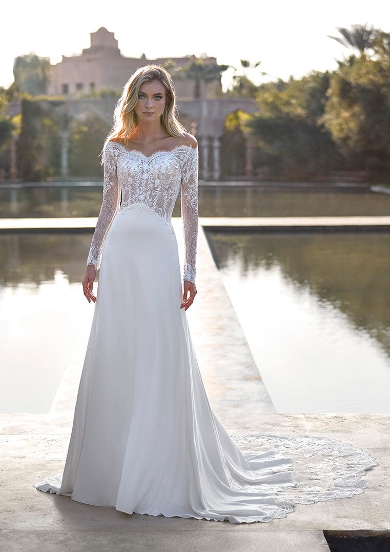 Pronovias: Brigitta