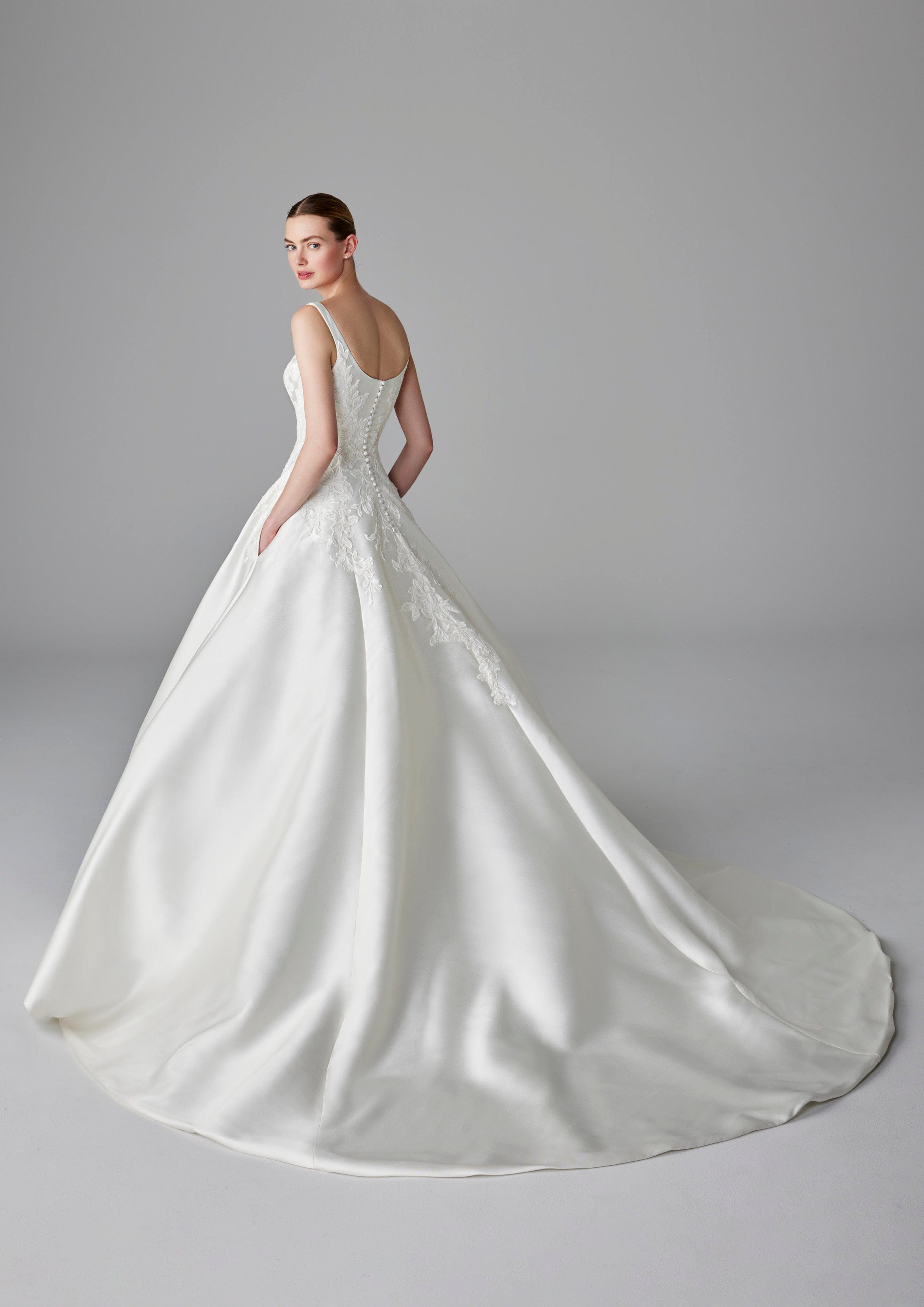 Pronovias Wedding Dress Pronovias: Dalida