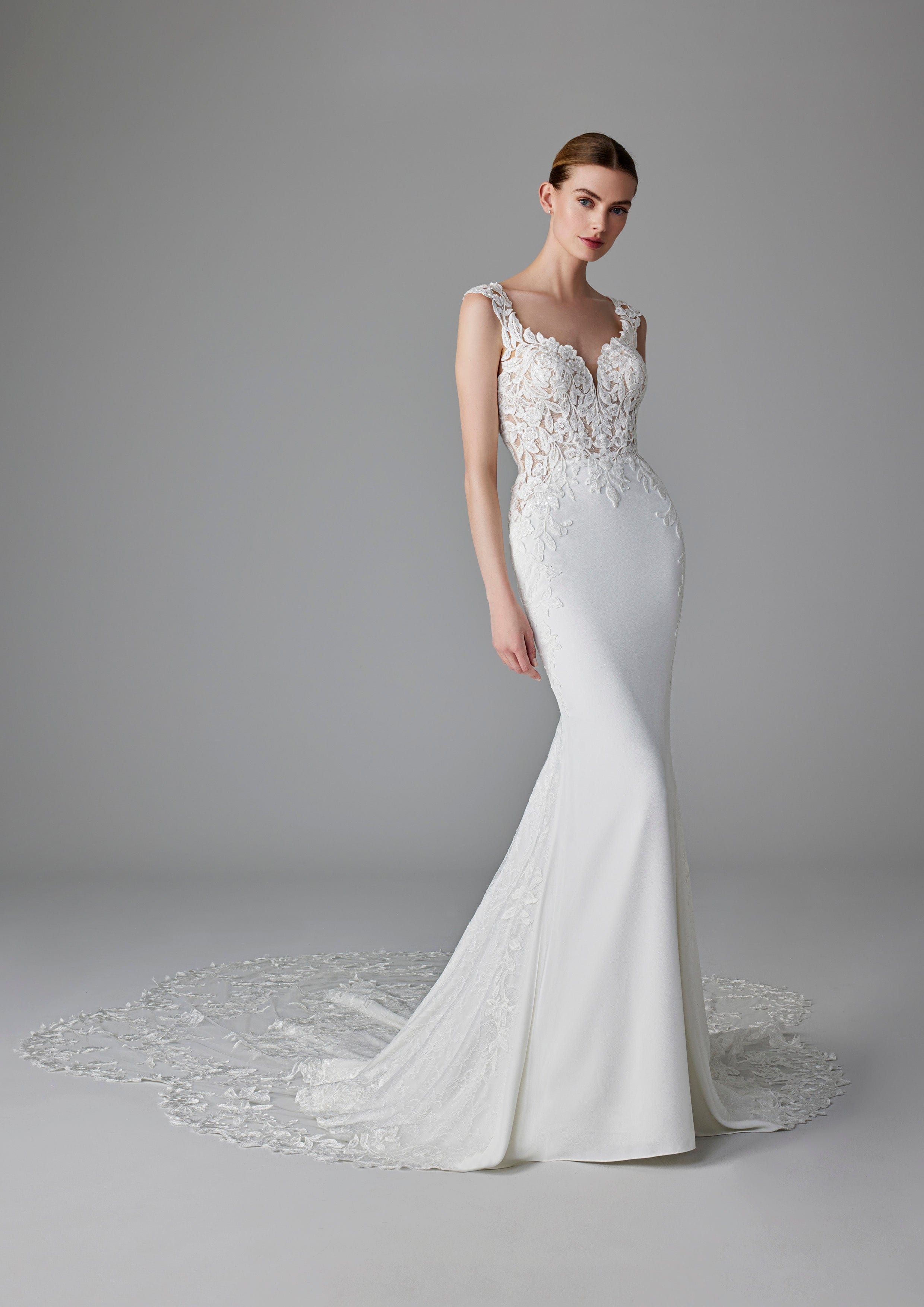Pronovias Wedding Dress Off White / 0 Pronovias: Dion