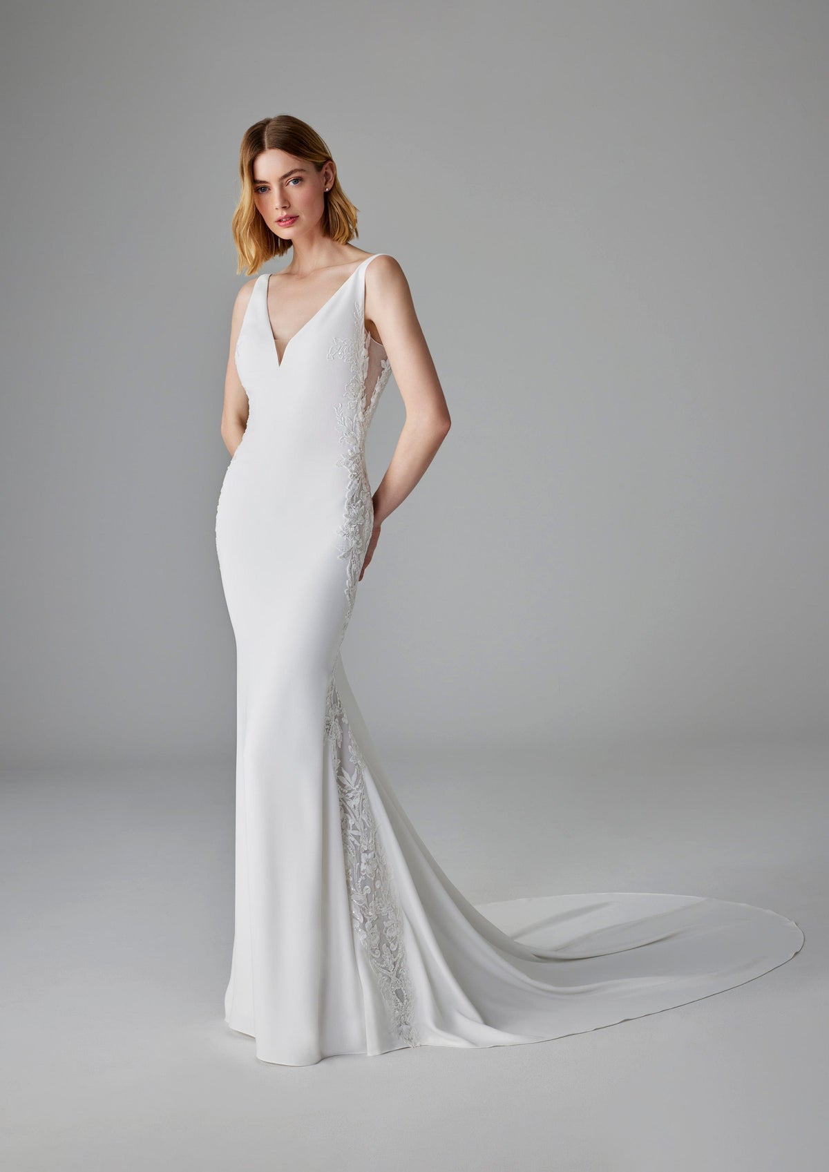 Pronovias Wedding Dress Off White / 0 Pronovias: Elea