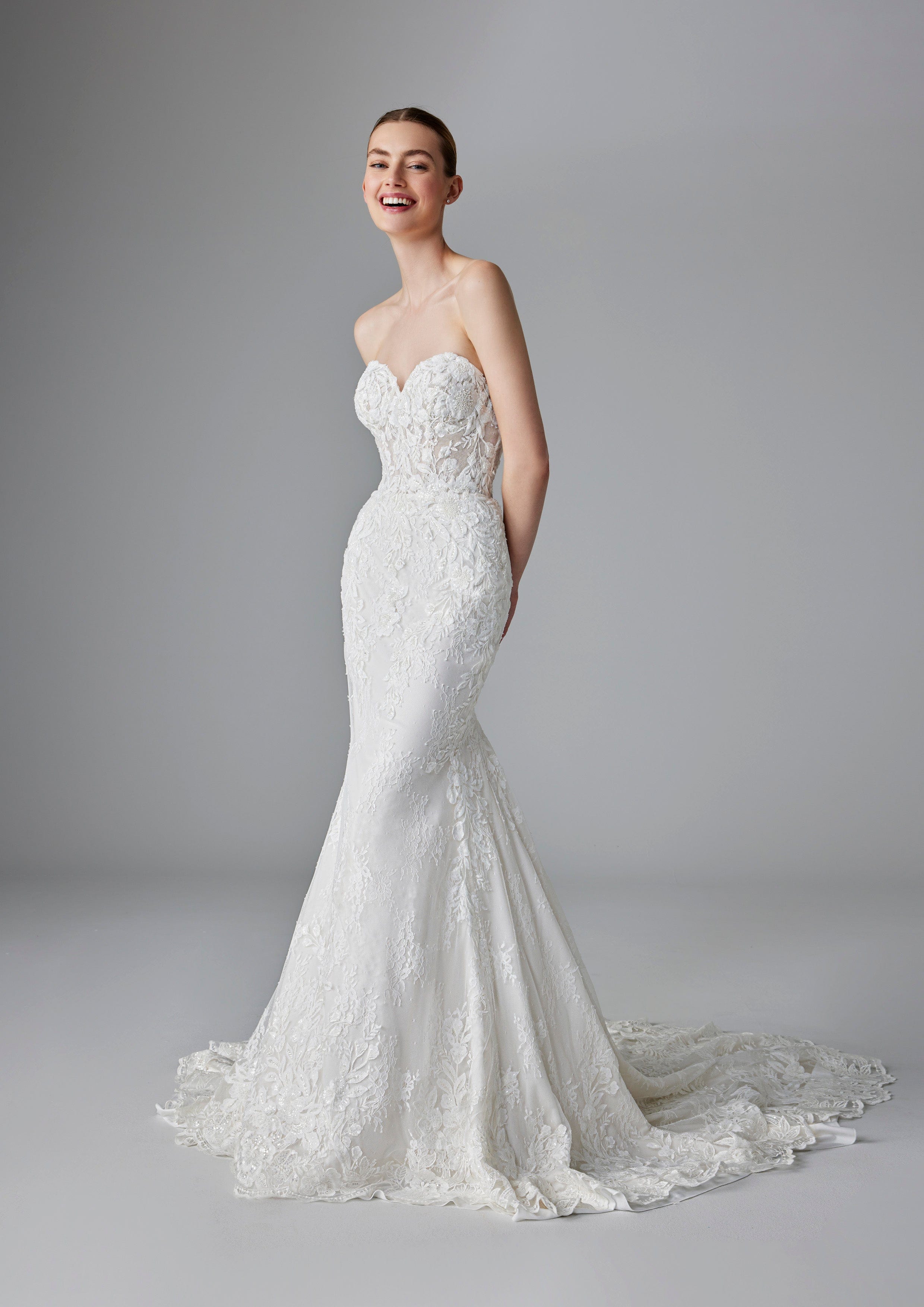 Pronovias Wedding Dress Pronovias: Jena