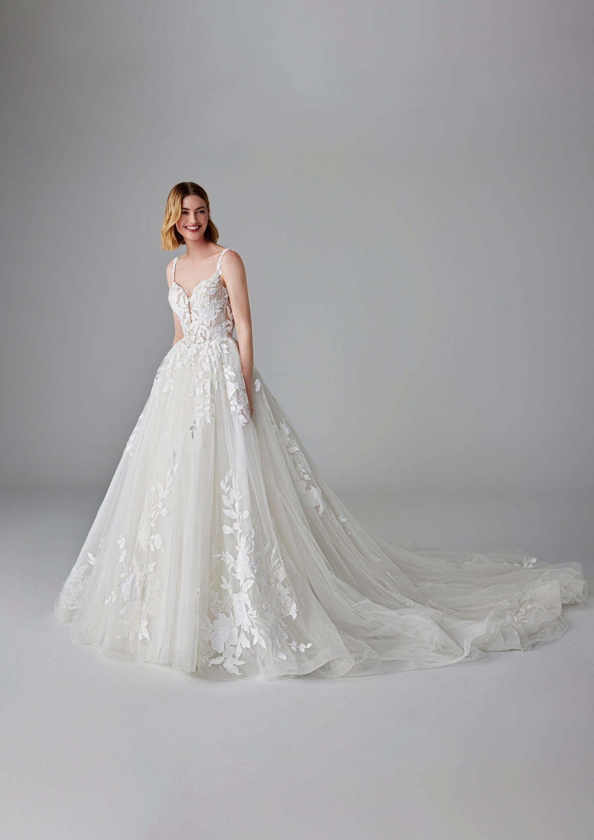 Pronovias Wedding Dress Pronovias: Kamerie