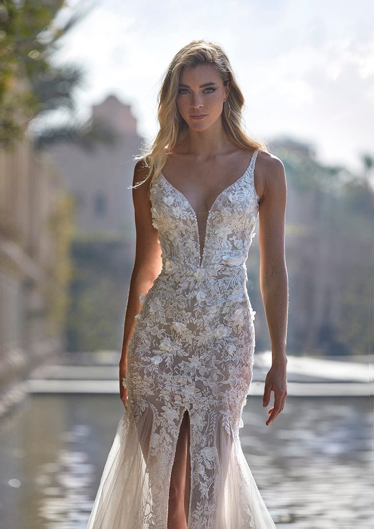 Pronovias Wedding Dress Pronovias: Missi