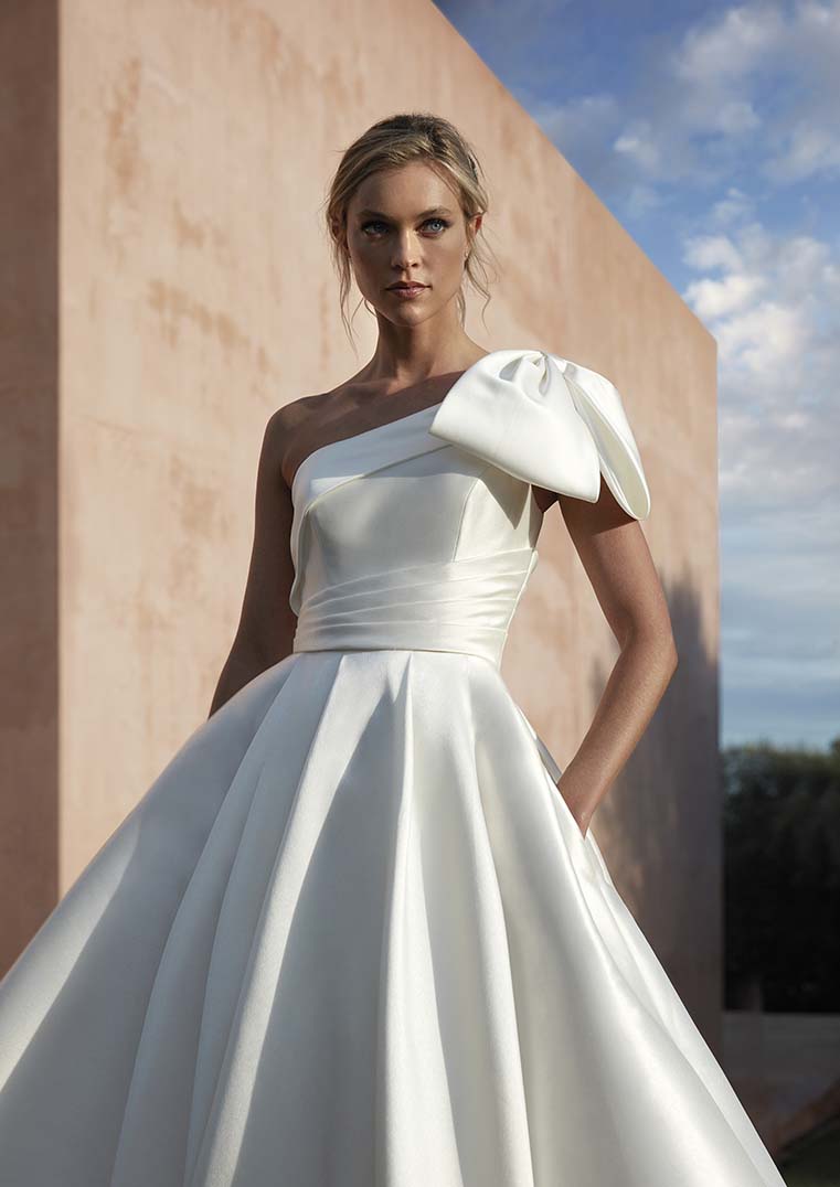 Pronovias Wedding Dress Pronovias: Nicosia