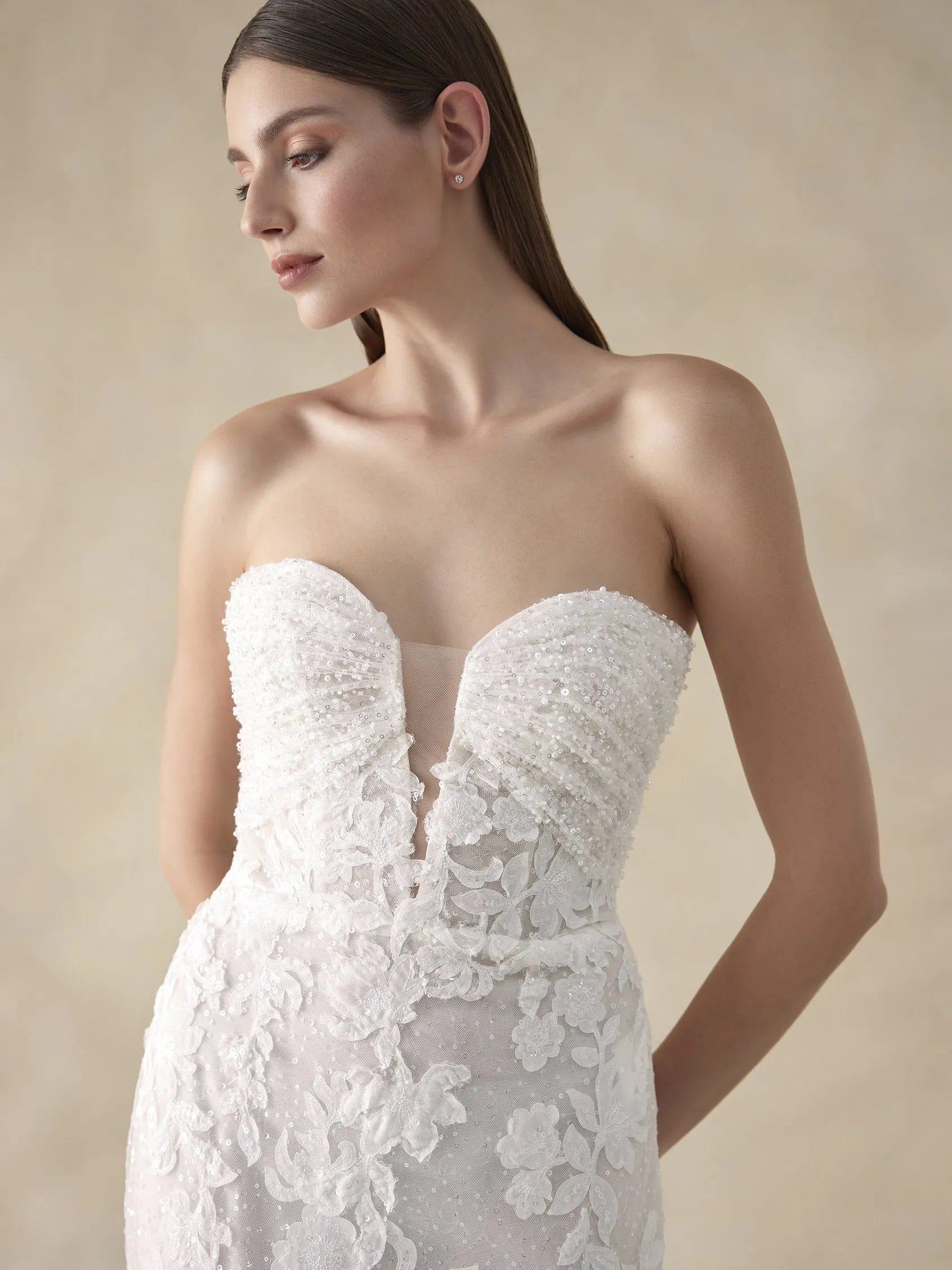 Pronovias Wedding Dress Pronovias: Oakley