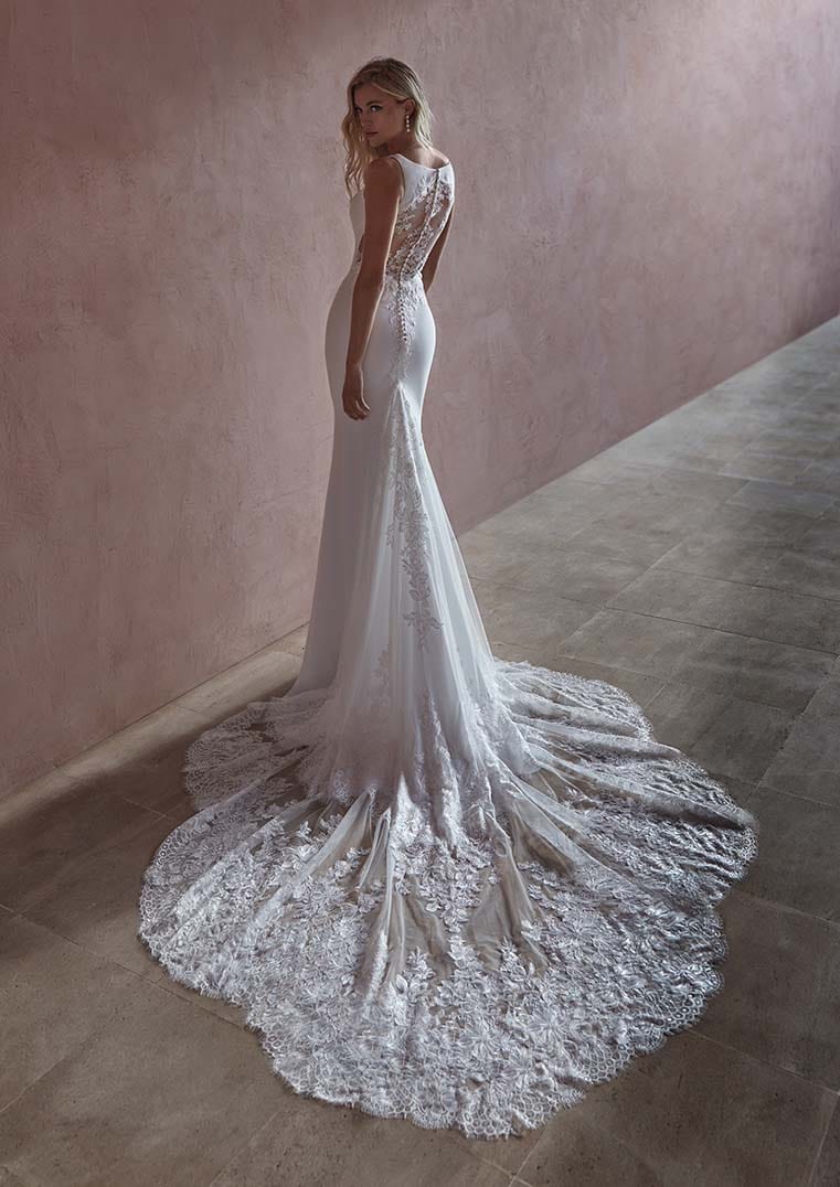 Pronovias Wedding Dress 10 / Off White Pronovias: Palaiss (Clearance)