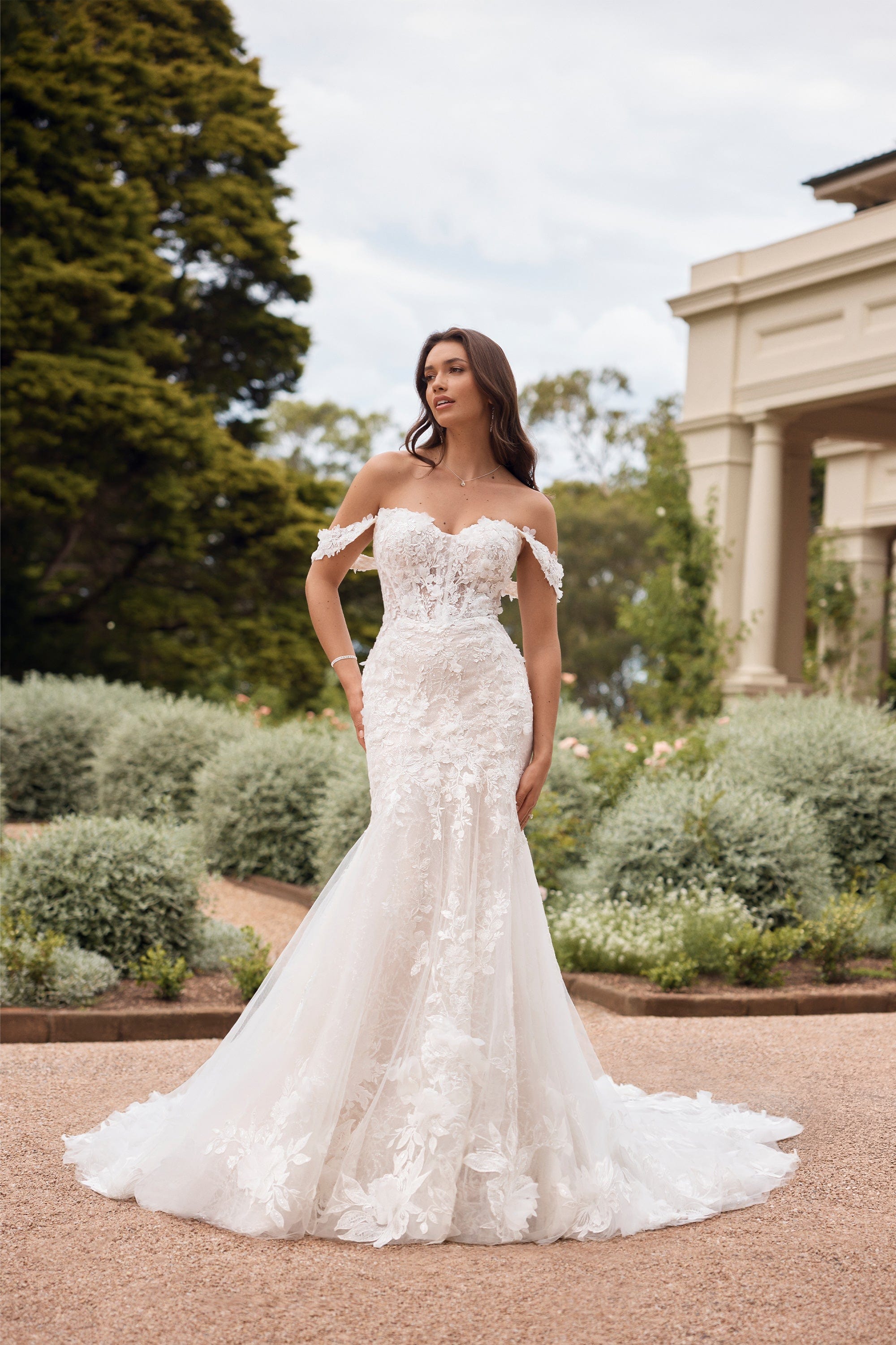 Sophia tolli store lace wedding dress