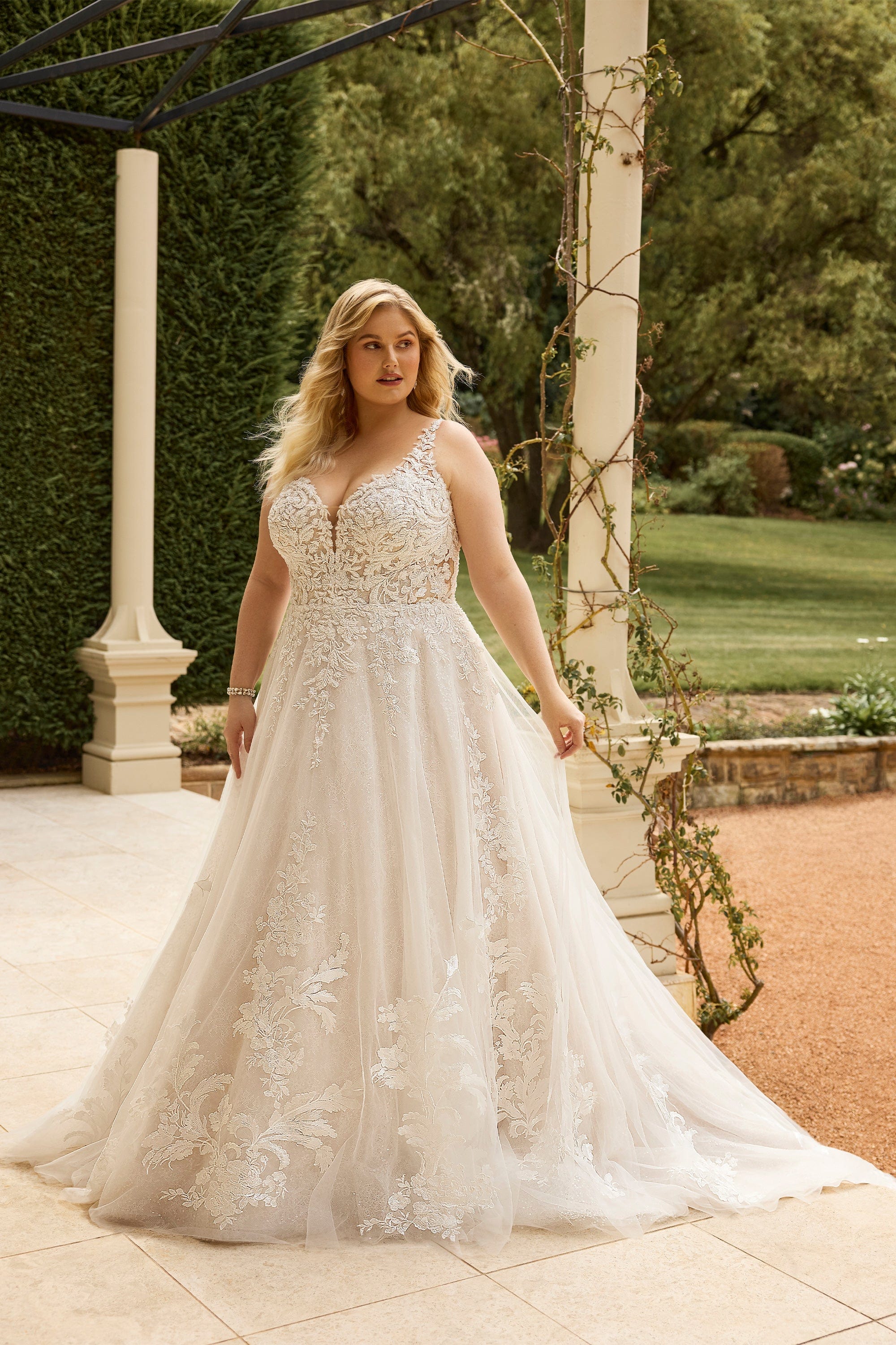 Sophia Tolli Wedding Dress Sophia Tolli: ST623 - Houston