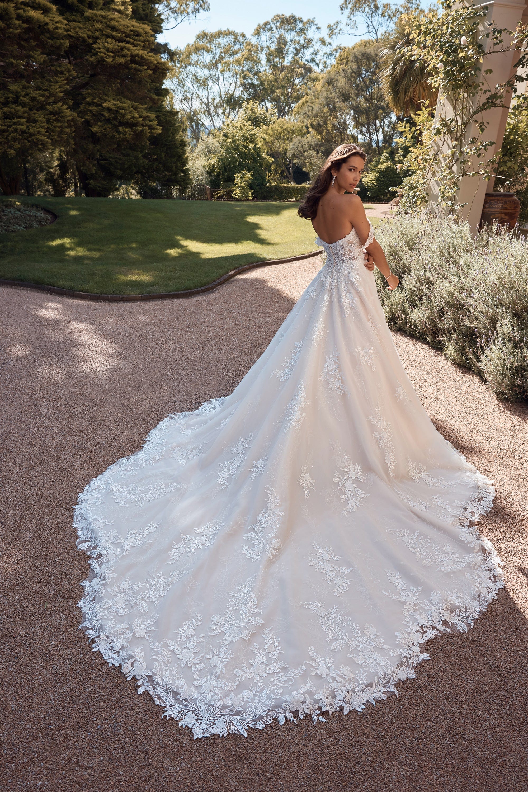 Sophia Tolli Wedding Dress Sophia Tolli: ST625 - Marseille