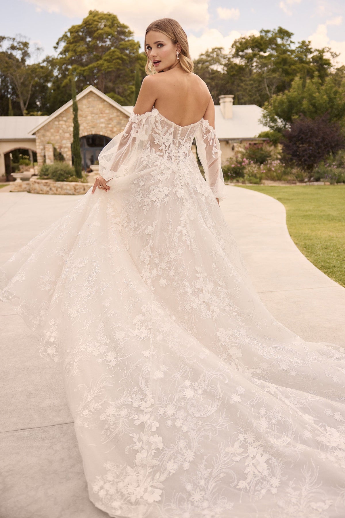 Sophia Tolli Wedding Dress Sophia Tolli: ST640 - Jessica