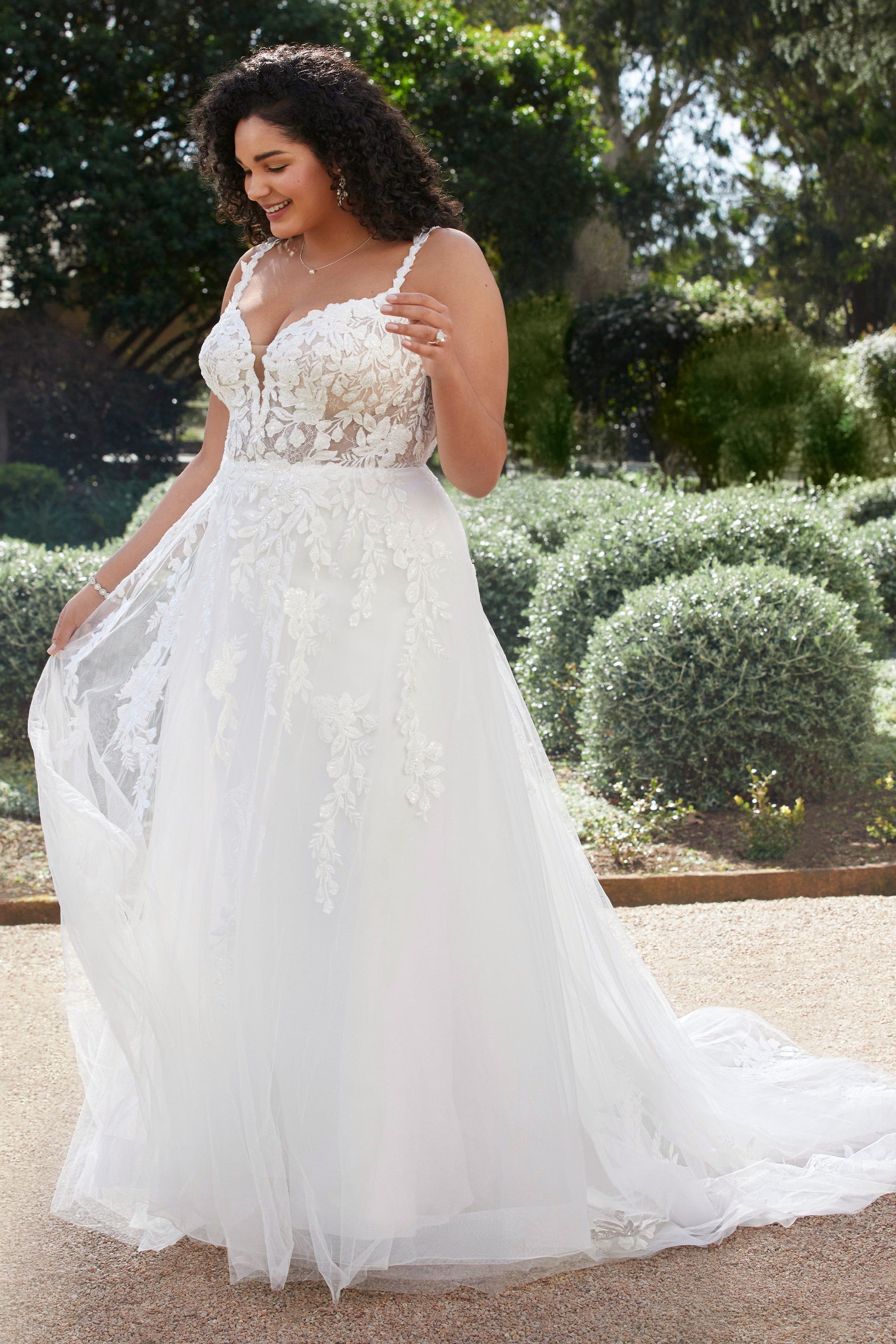 Sophia Tolli Wedding Dress Sophia Tolli: Y3101 - Matilda