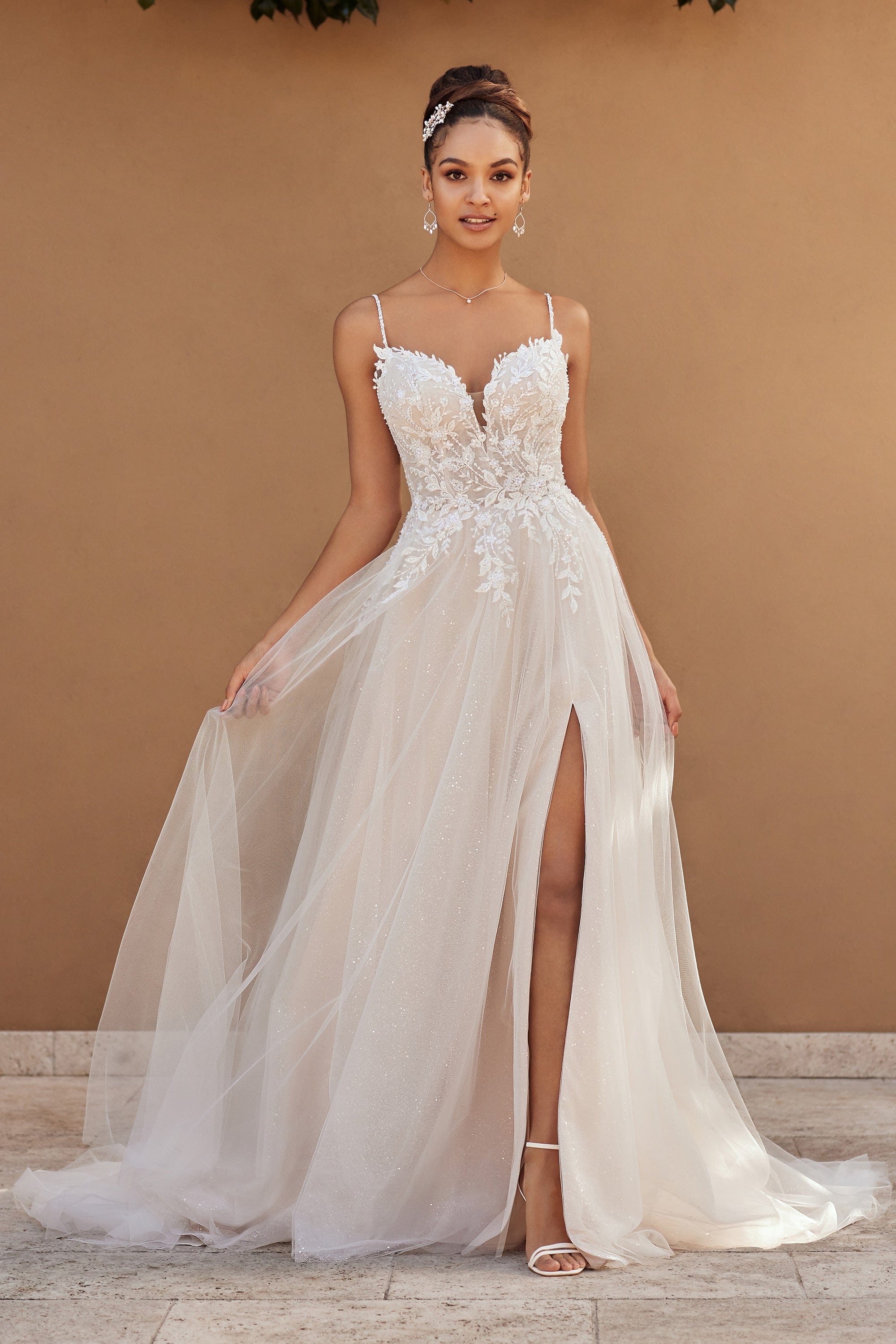 Sophia Tolli Wedding Dress Sophia Tolli: Y3110 - Casia