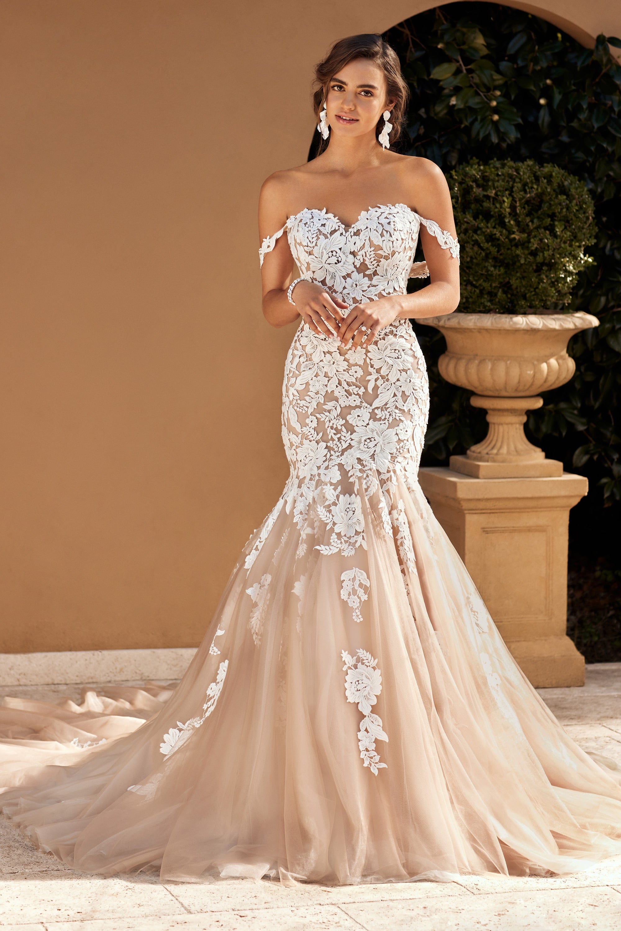 Sophia Tolli Wedding Dress Sophia Tolli: Y3116 - Sasha
