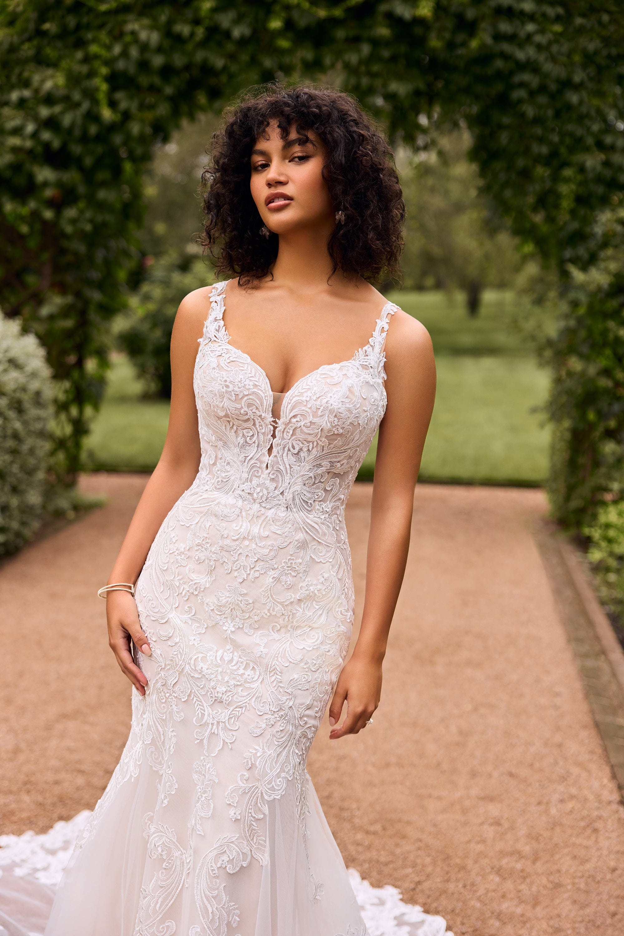 Sophia Tolli Wedding Dress Sophia Tolli: Y3130 - Enola