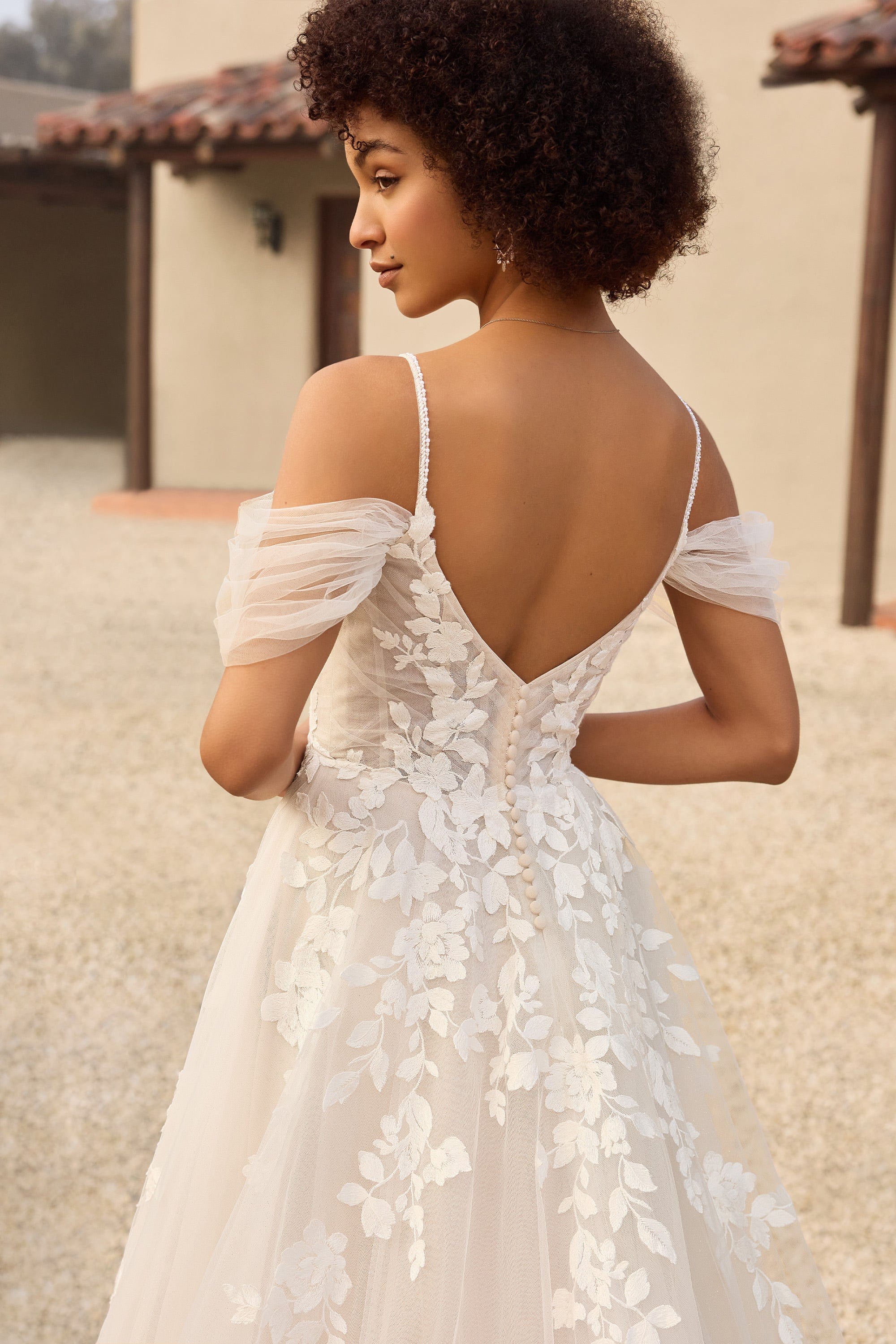 Sophia Tolli Wedding Dress Sophia Tolli: Y3146 - Isla