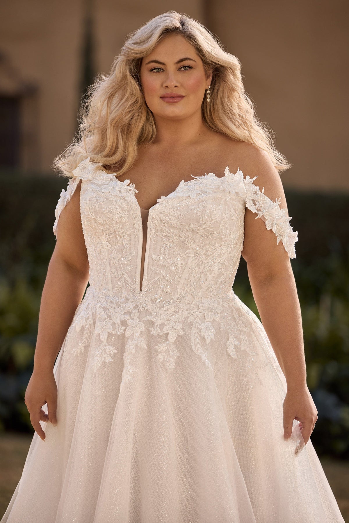 Sophia Tolli Wedding Dress Sophia Tolli: Y3157FI - Camille