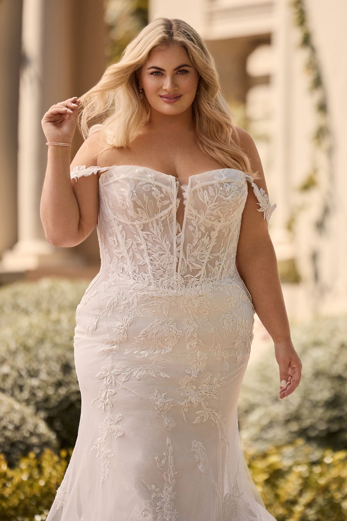 Sophia Tolli Wedding Dress Sophia Tolli: Y3160 - Anke