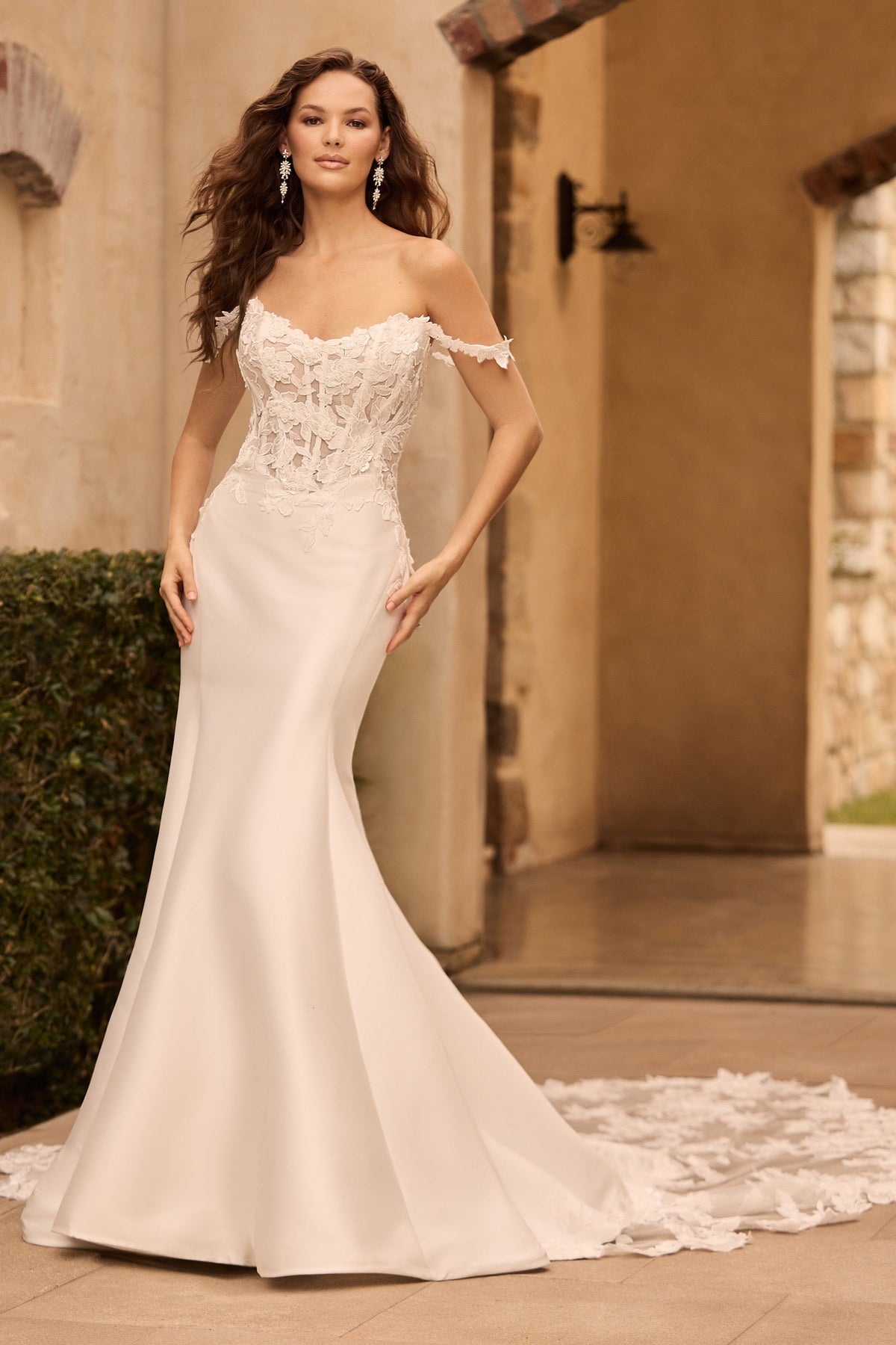 Sophia Tolli Wedding Dress 0 / Ivory Sophia Tolli: Y3163 - Dove