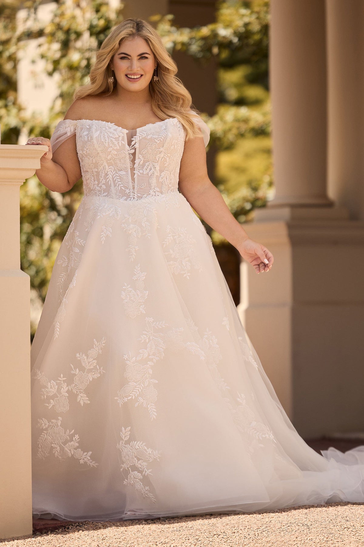 Sophia Tolli Wedding Dress 0 / Ivory Sophia Tolli: Y3168 - Astrid