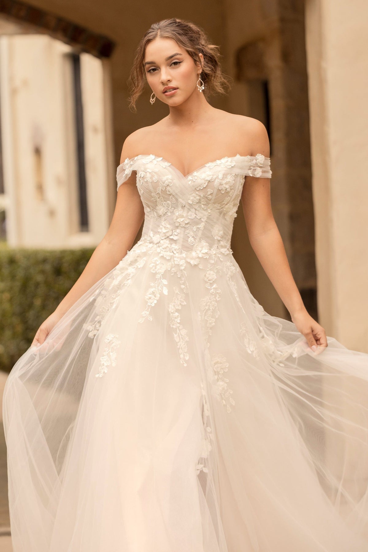 Sophia Tolli Wedding Dress Sophia Tolli: Y3169 - Winnie