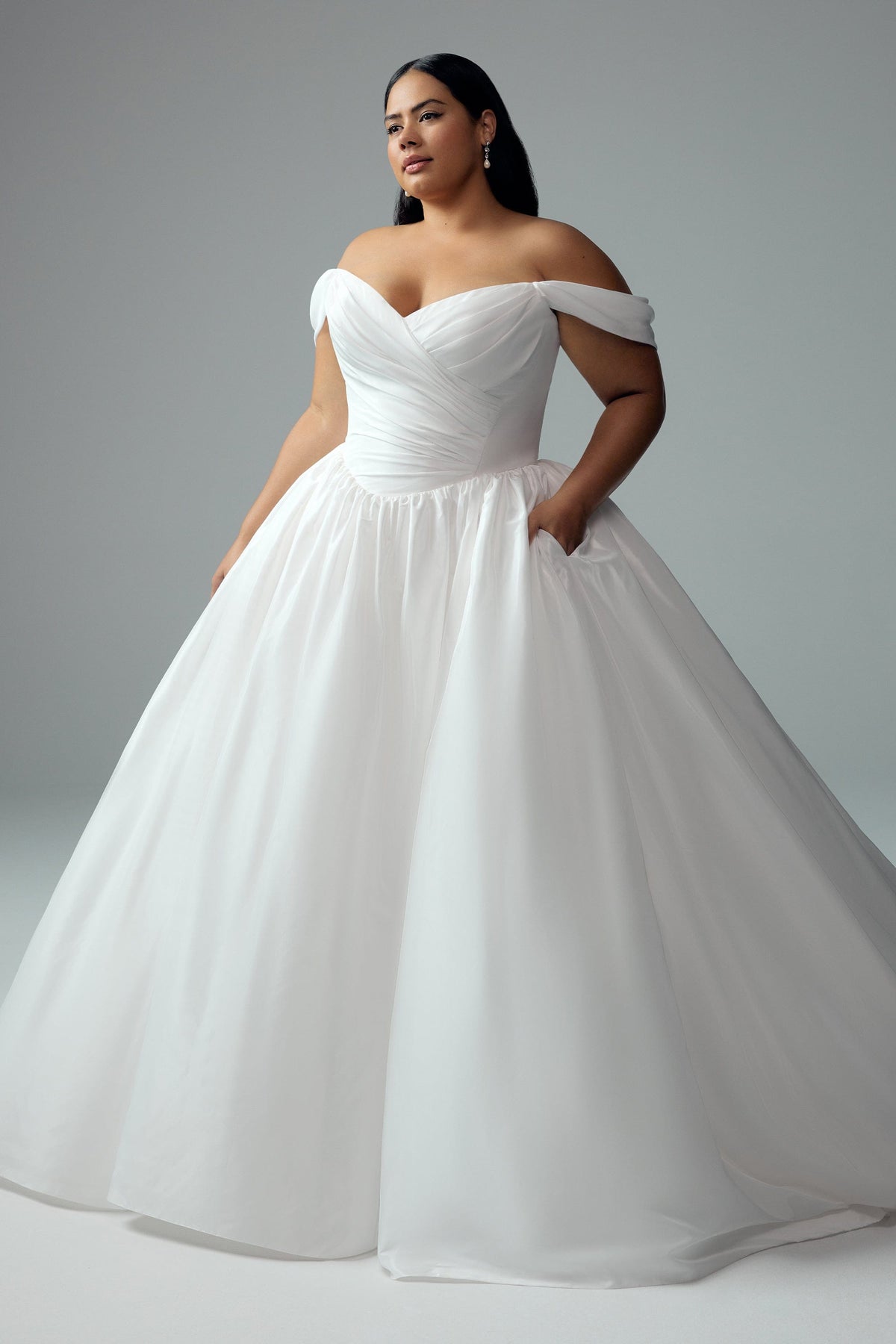 Sophia Tolli Wedding Dress 0 / Ivory Sophia Tolli: Y3191FISB - Kirby