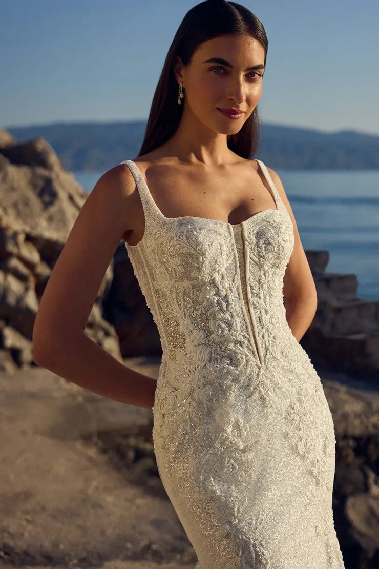 Sophia Tolli Wedding Dress Sophia Tolli: Y3196 - Sigorni