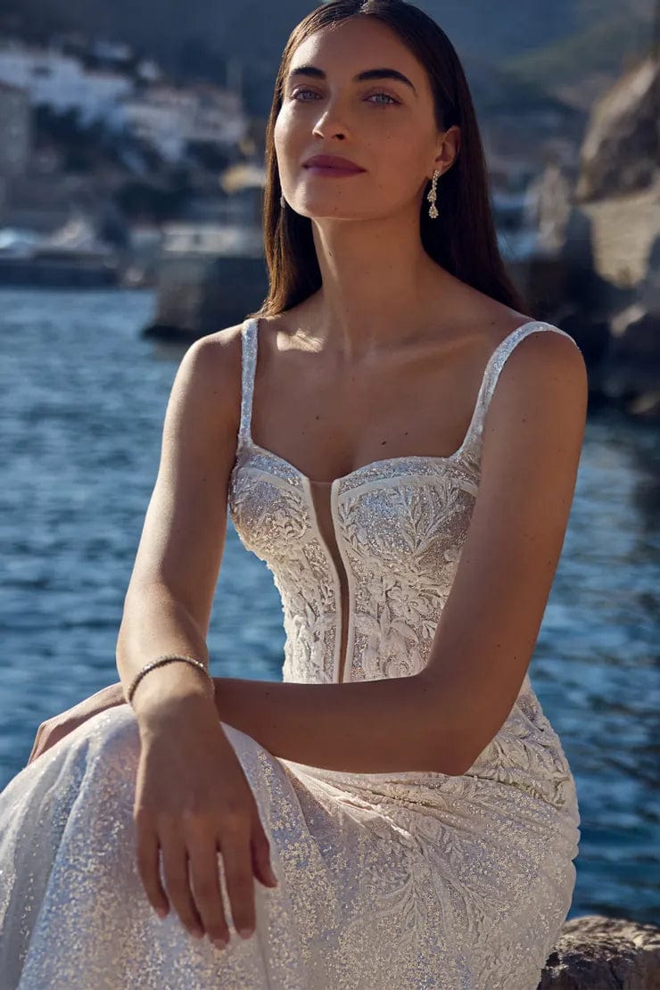 Sophia Tolli Wedding Dress Sophia Tolli: Y3196 - Sigorni
