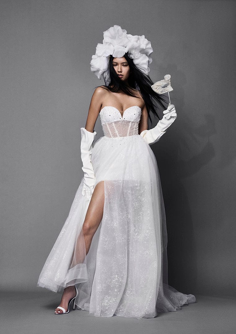 White by 2024 vera wang veil