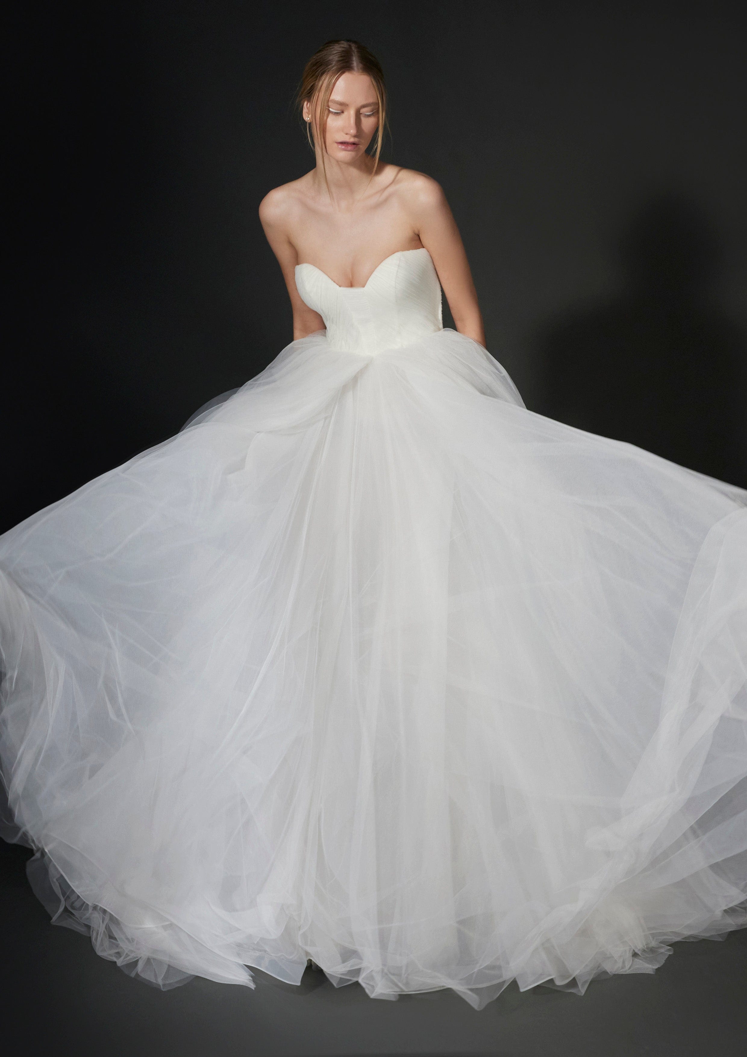 Vera Wang Wedding Dress Vera Wang: Vera Wang: Elois