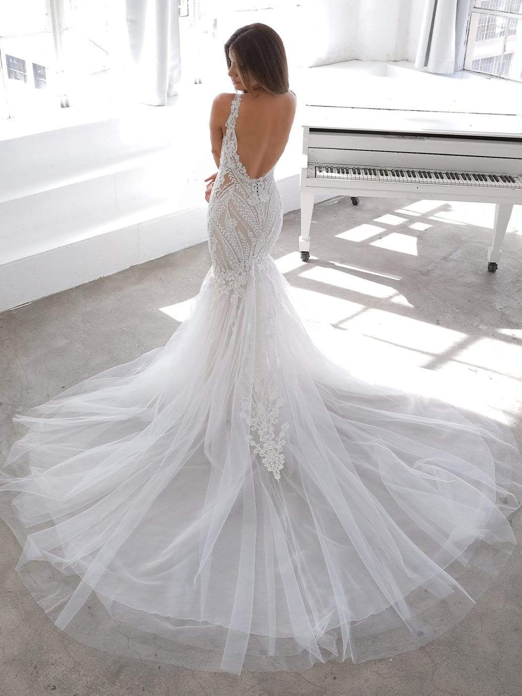 Blue by Enzoani Wedding Dress Blue by Enzoani: Naomi