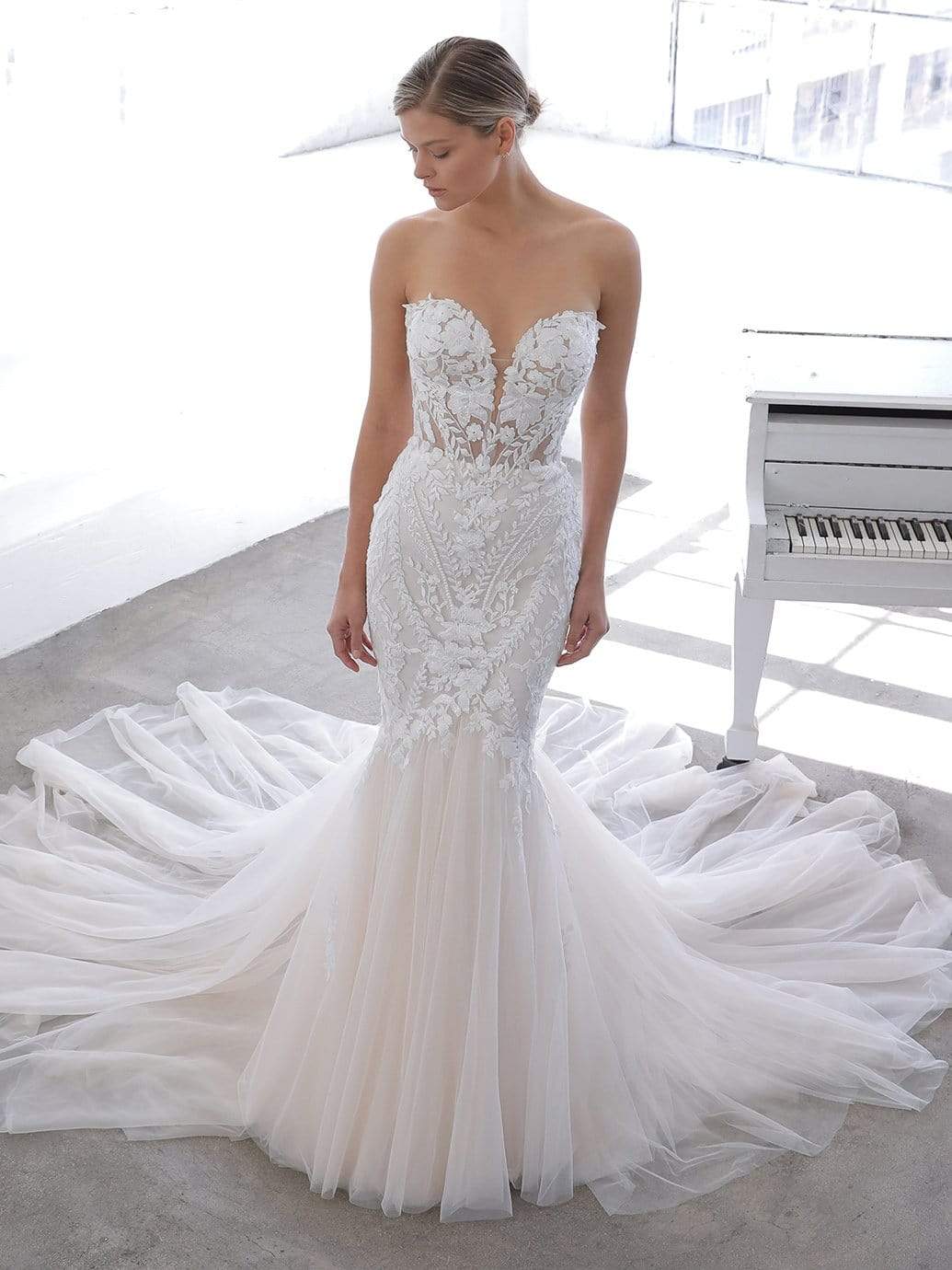 Blue by Enzoani Wedding Dress Blue by Enzoani: Nevaeh