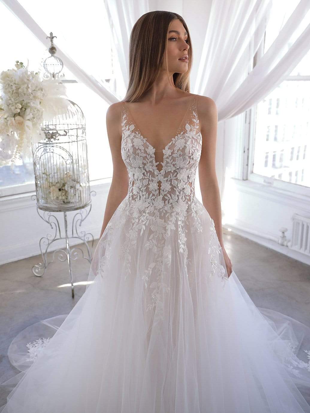 Blue by Enzoani Wedding Dress Blue by Enzoani: Olani