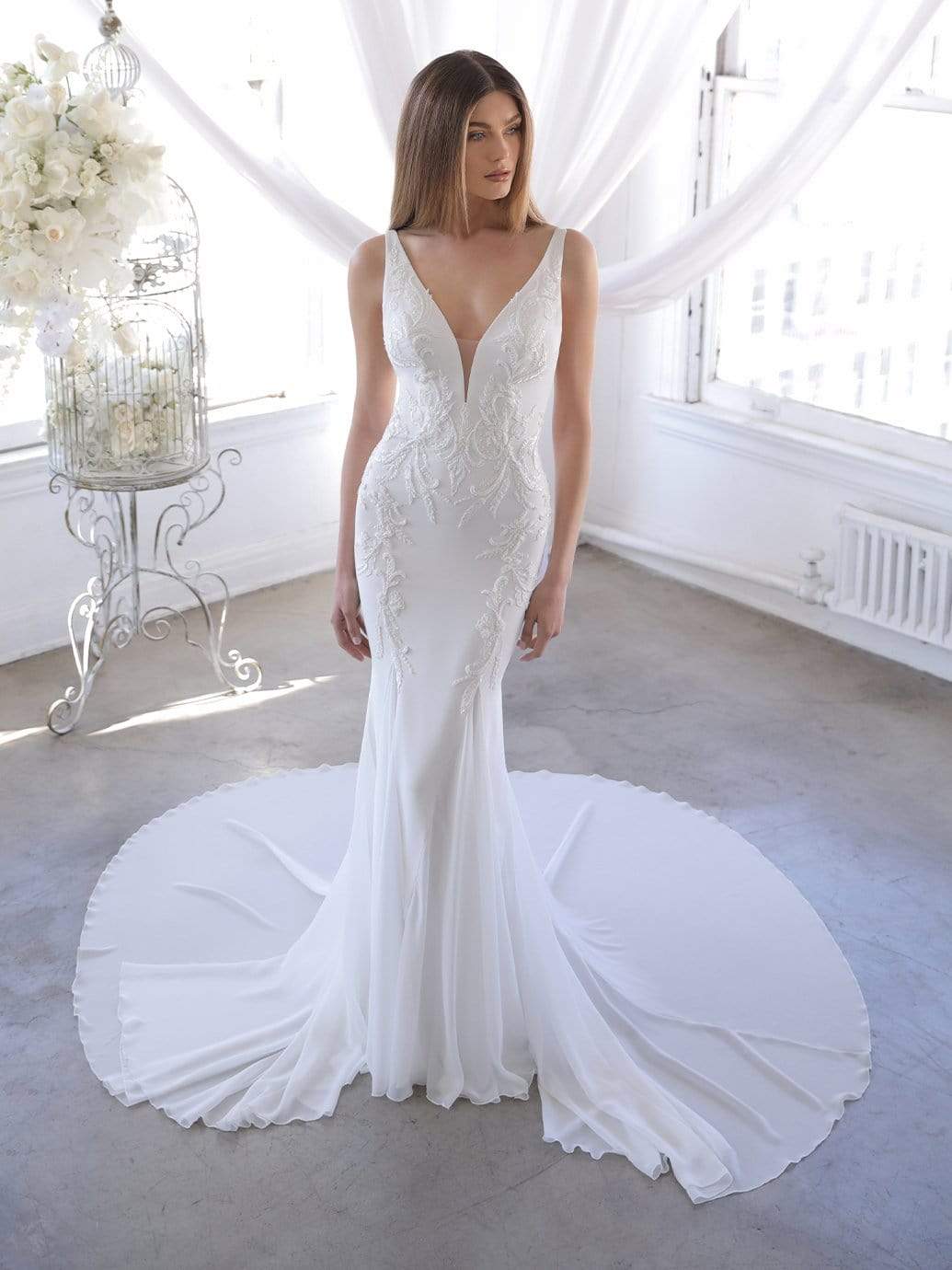 White wedding dress hot sale with blue trim