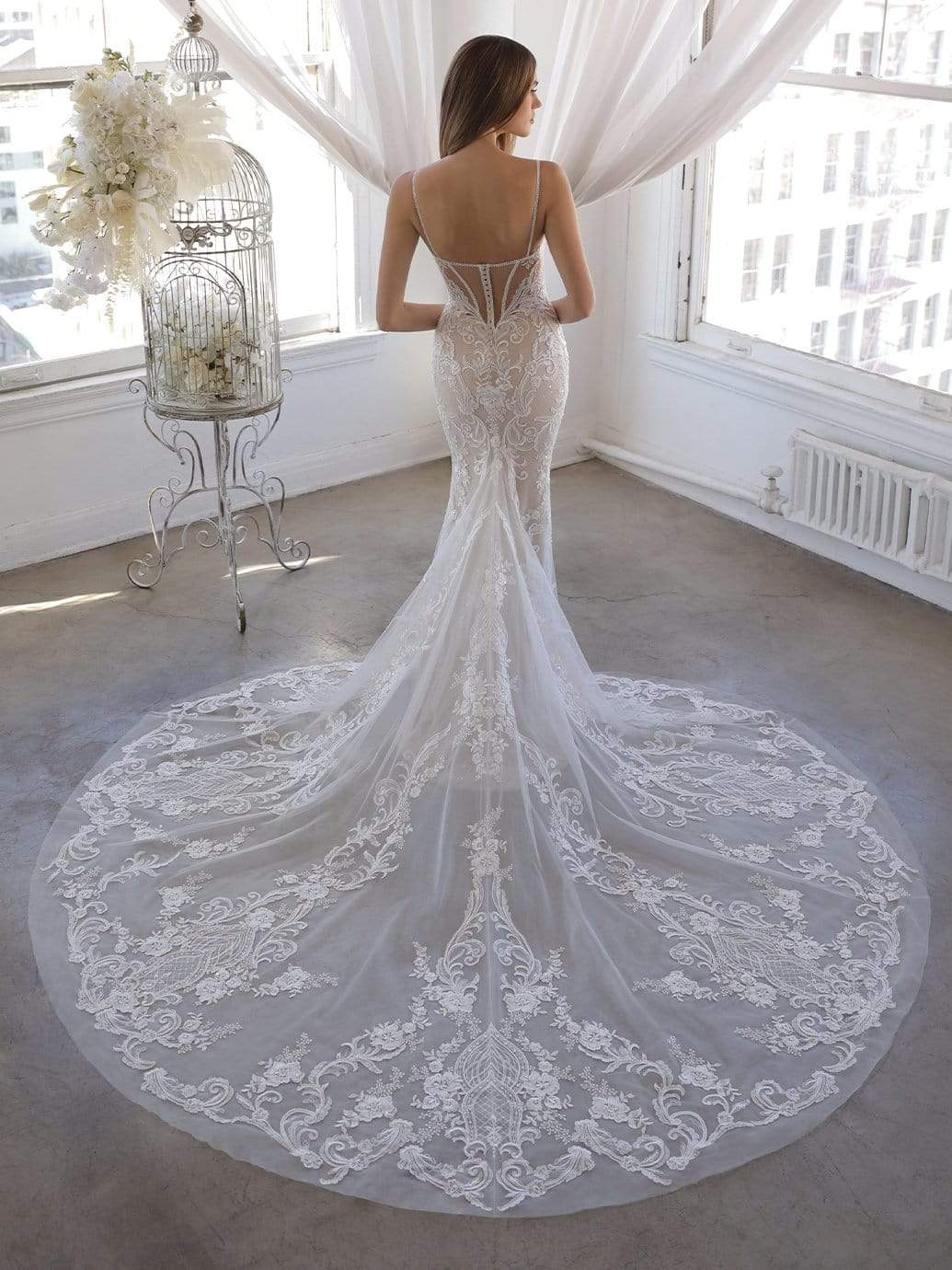 Blue by Enzoani Wedding Dress Blue by Enzoani: Olivine