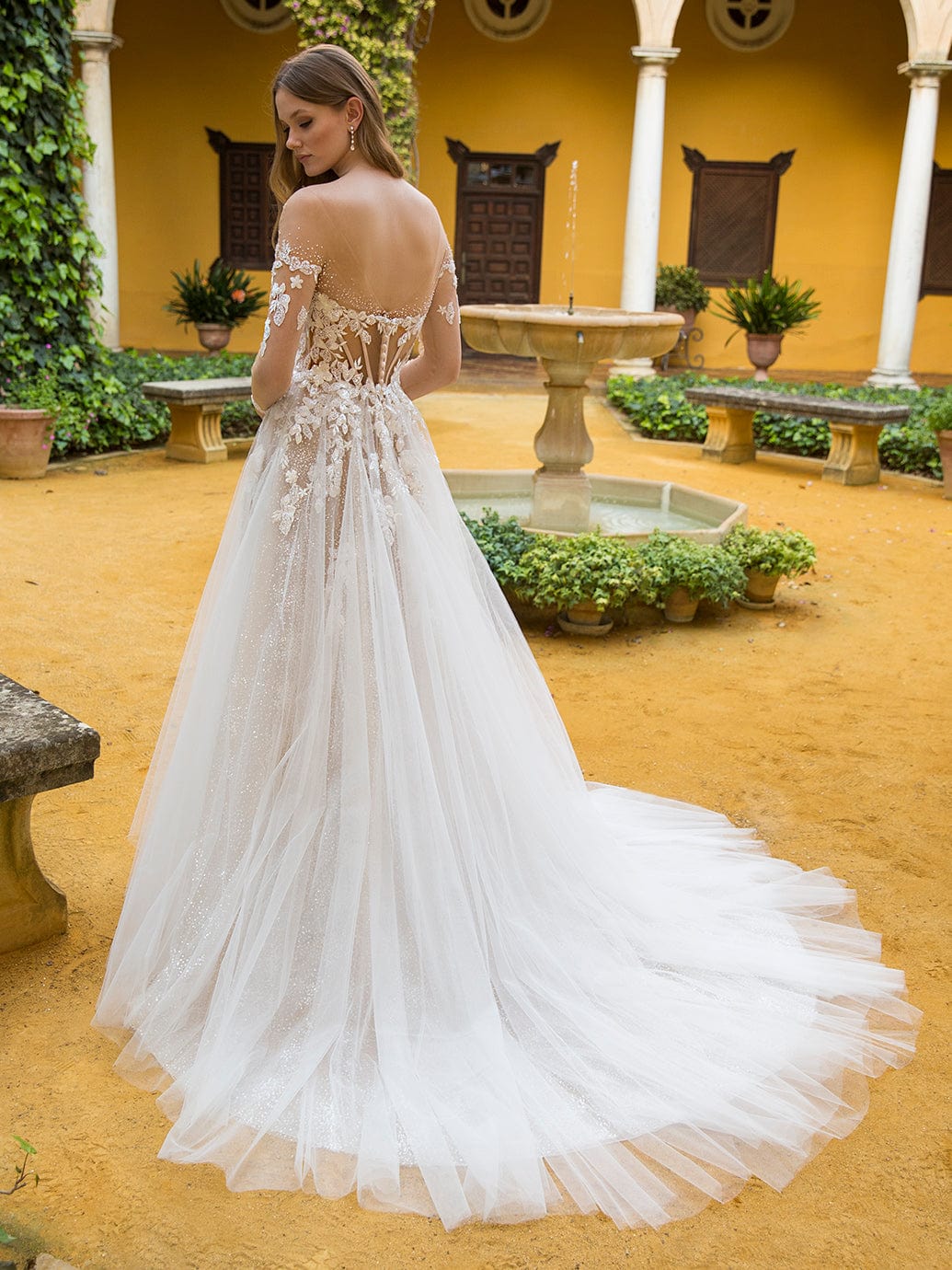 Blue by Enzoani Wedding Dress Blue by Enzoani: Phoenix