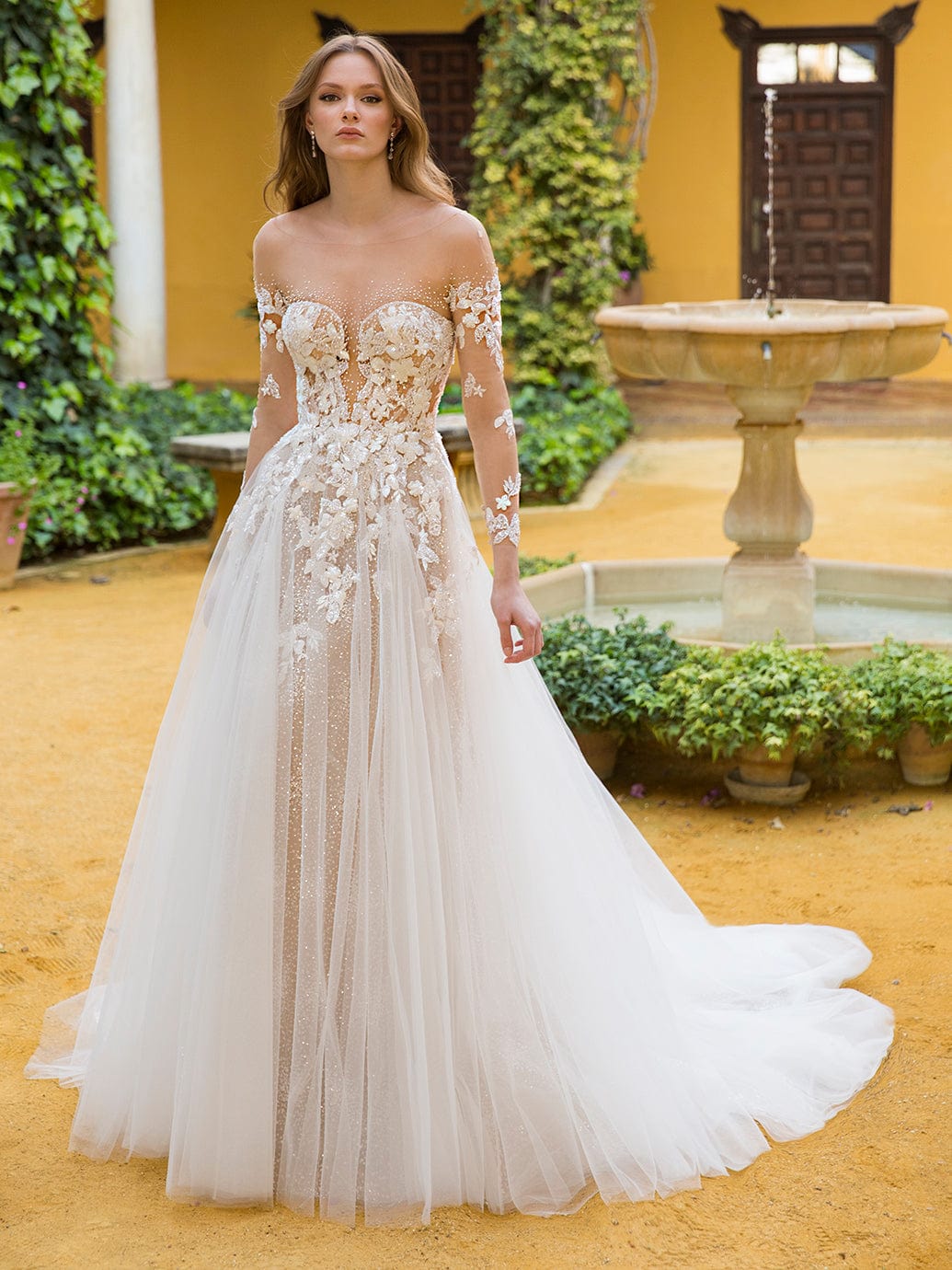 Blue by Enzoani Wedding Dress Blue by Enzoani: Phoenix