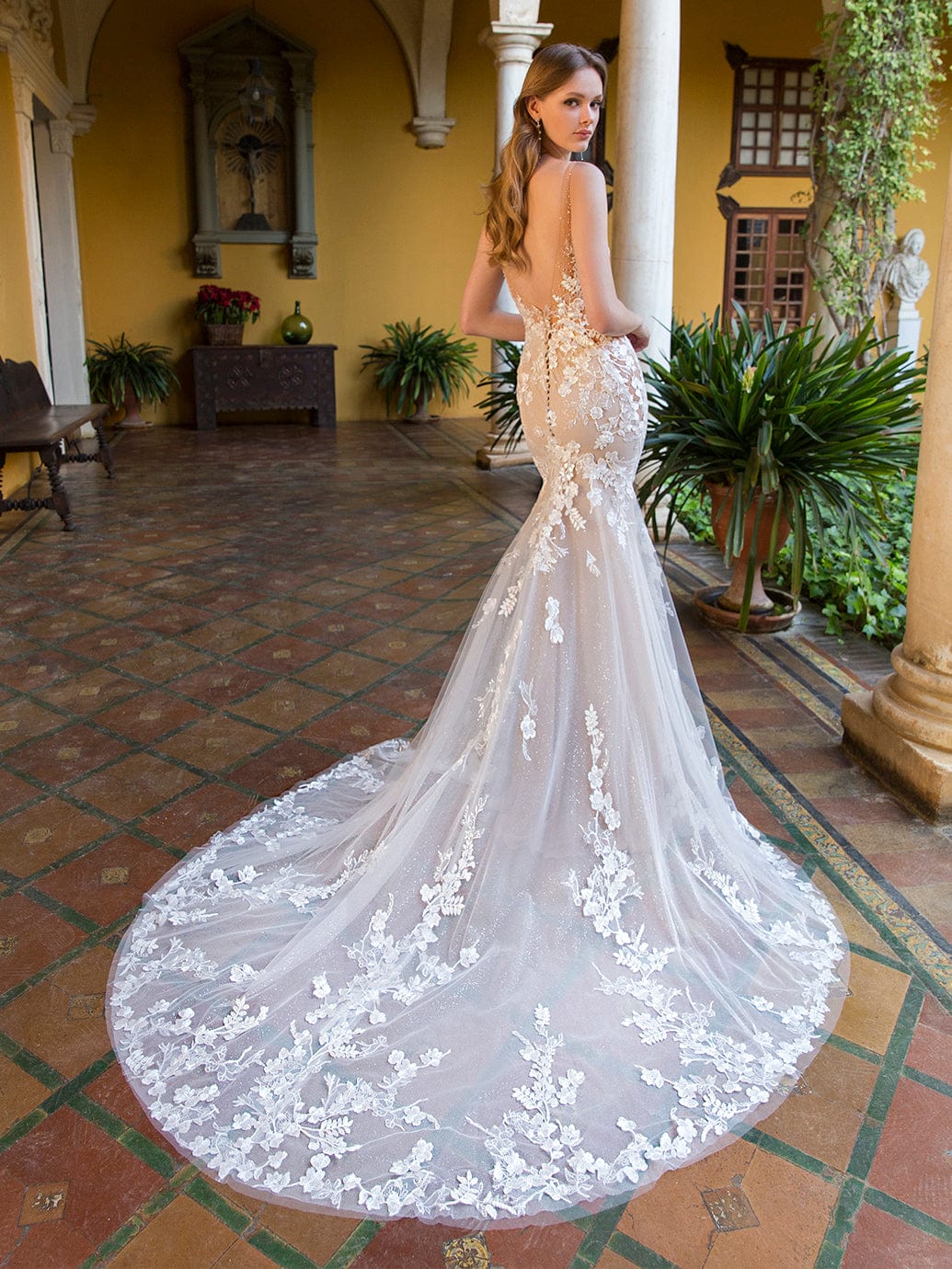 Blue by Enzoani Wedding Dress Blue by Enzoani: Pierce