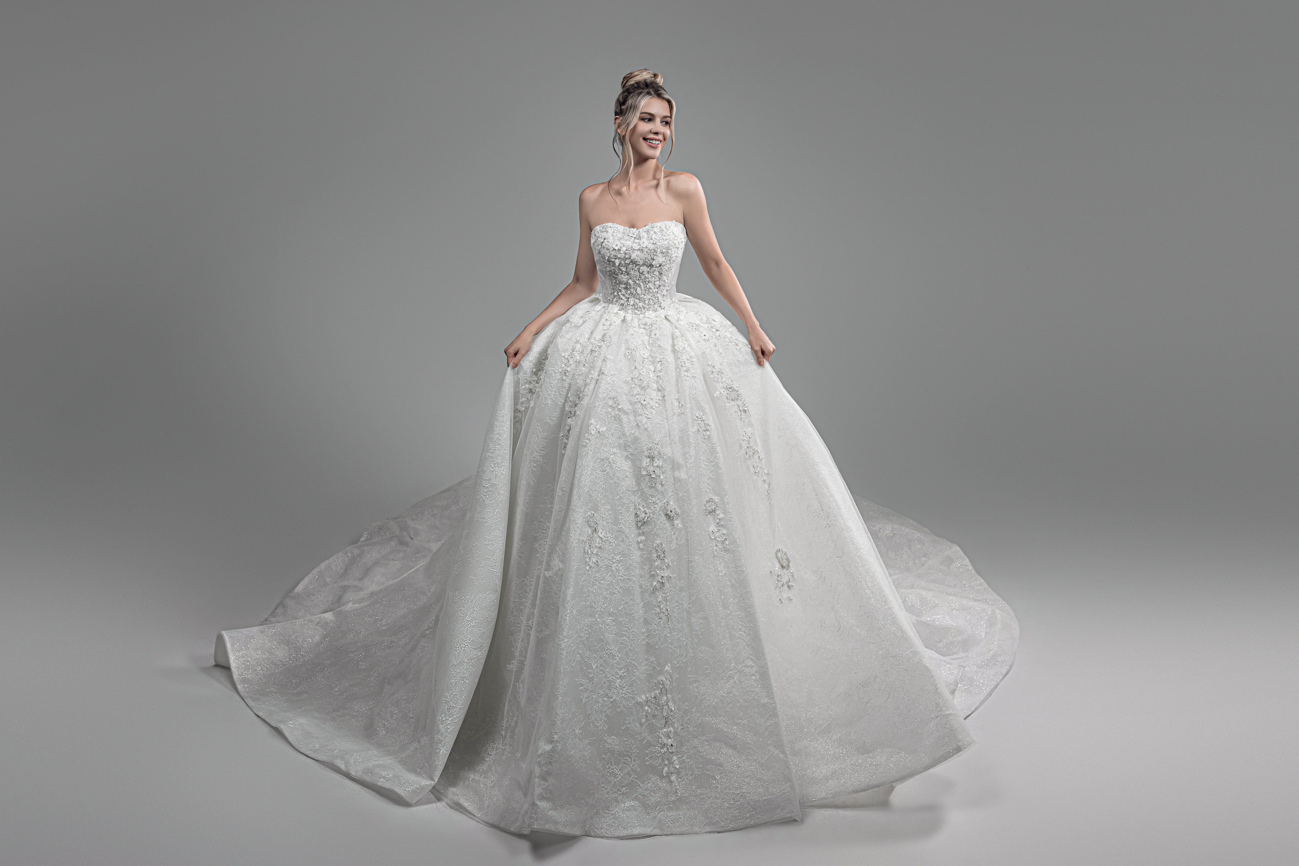 Magnolia Couture Wedding Dress Magnolia Couture: Nemesia