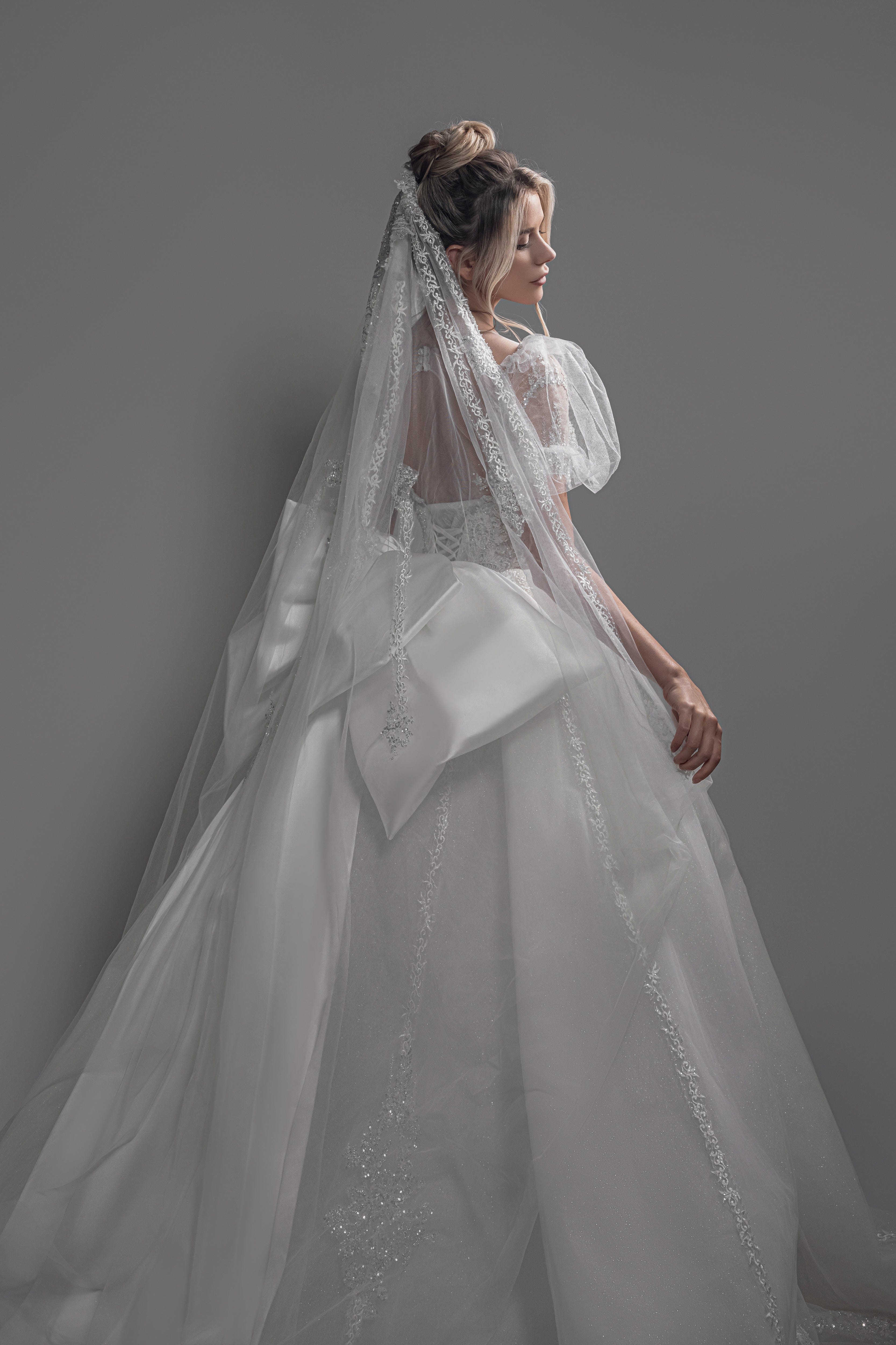 Magnolia Couture Wedding Dress Magnolia Couture: Nymphea