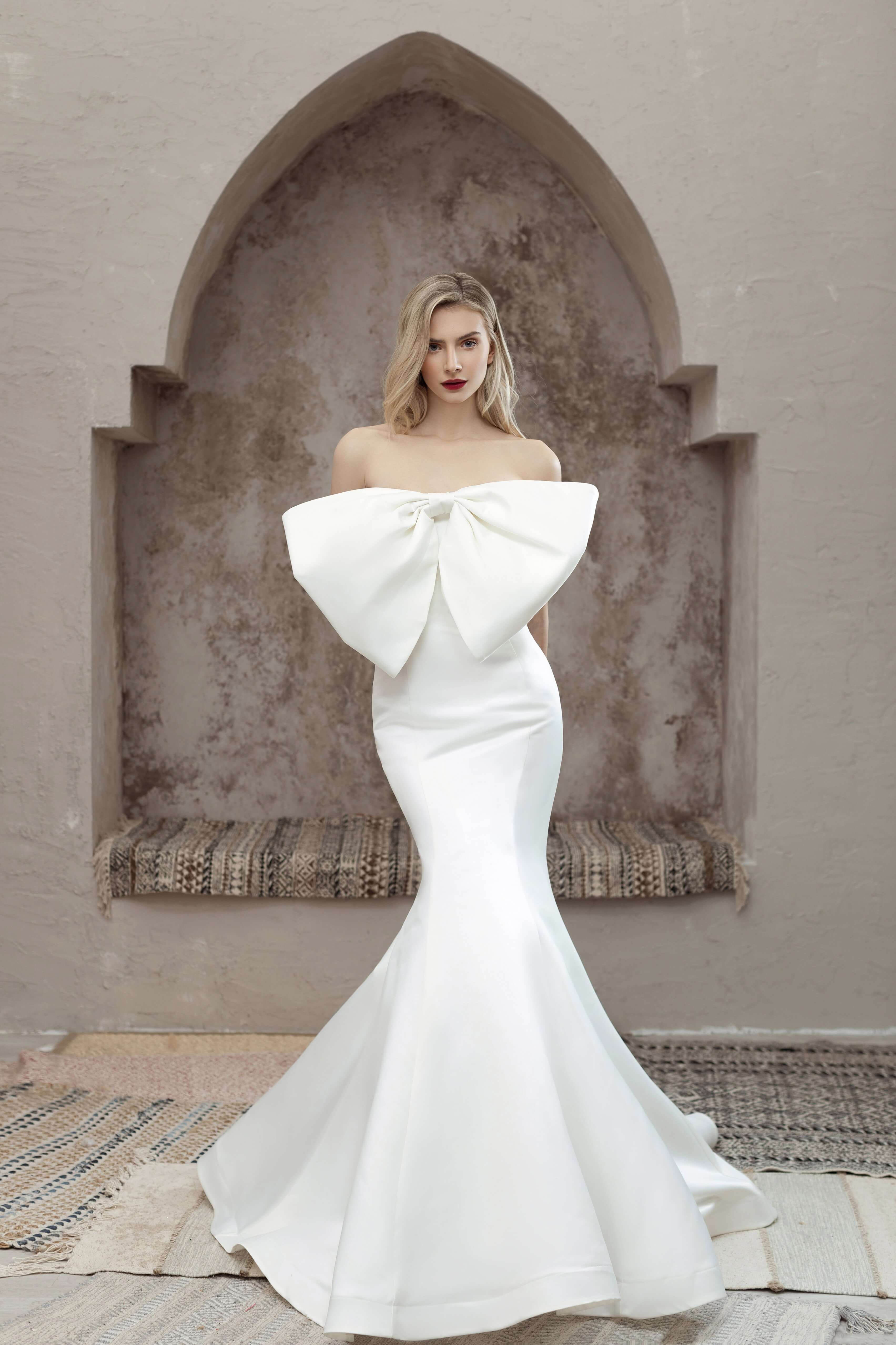 Magnolia Wedding Dress Magnolia White: Allium B
