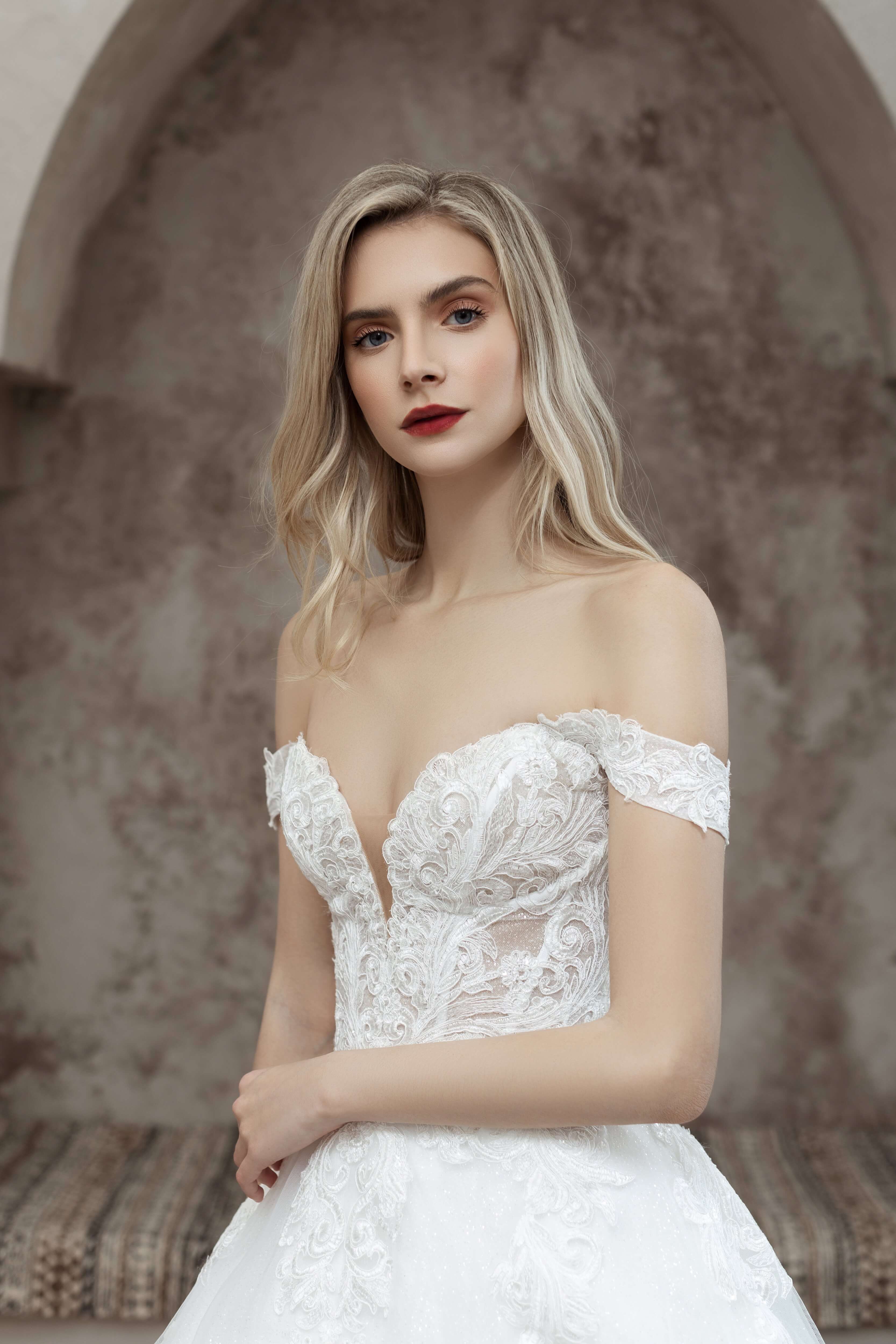 Magnolia Wedding Dress Magnolia White: Amaryllis