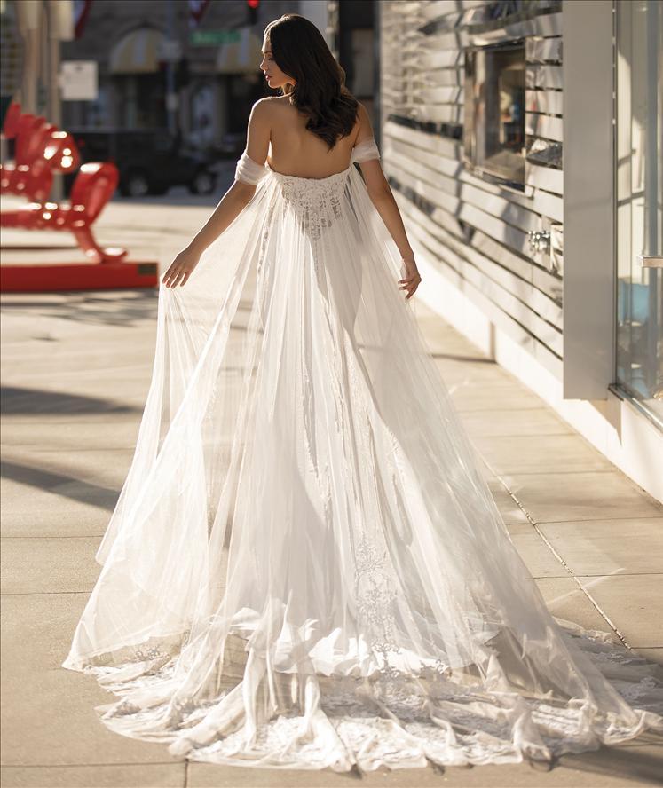 Pronovias Accessories Pronovias: Capa LA 2174