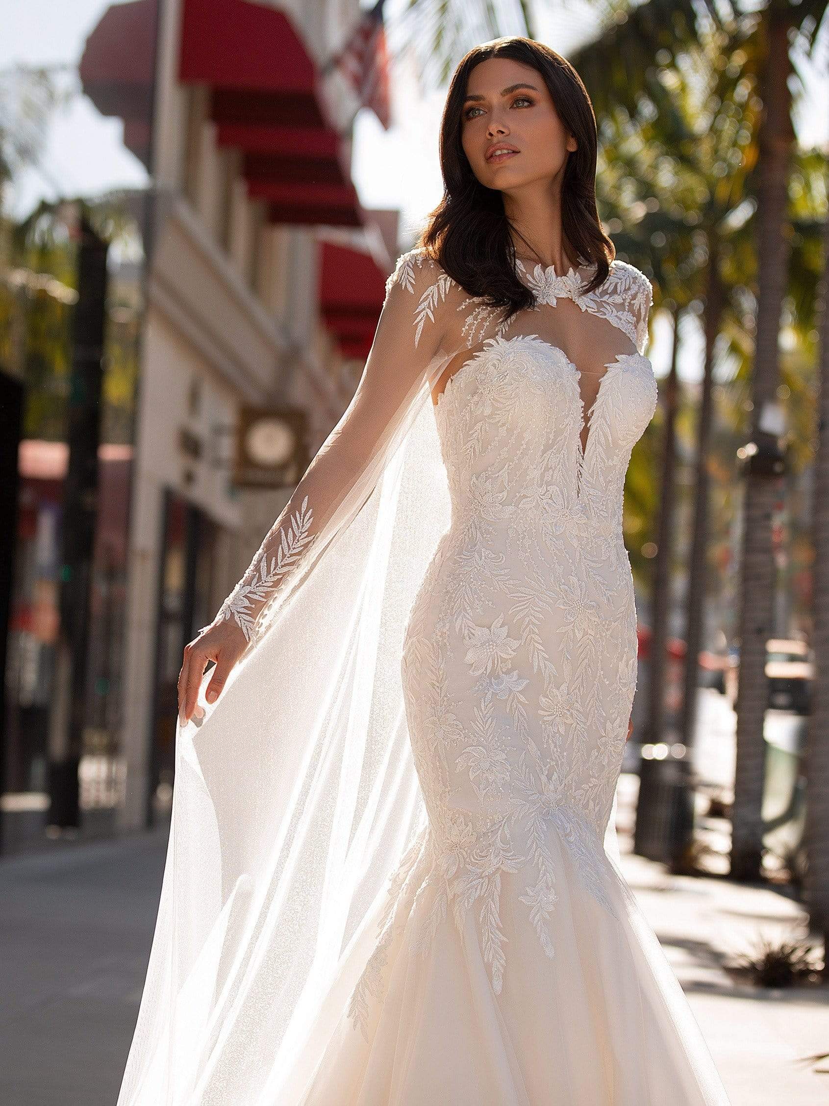 Pronovias Accessories Pronovias: Capa LA 2175