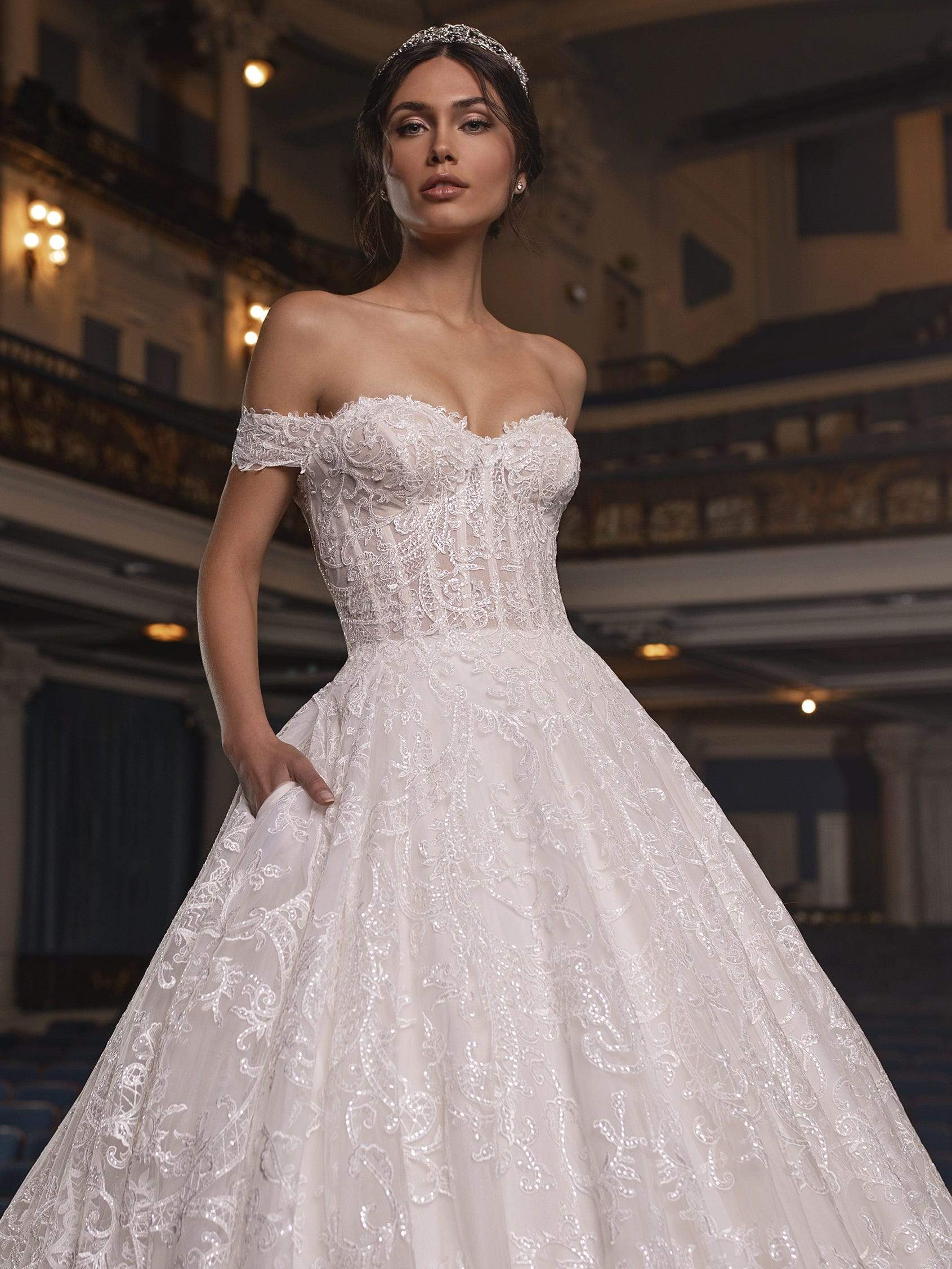 Pronovias Privee Accessories 0 / SILVER Pronovias Privee: Aniceta Corona