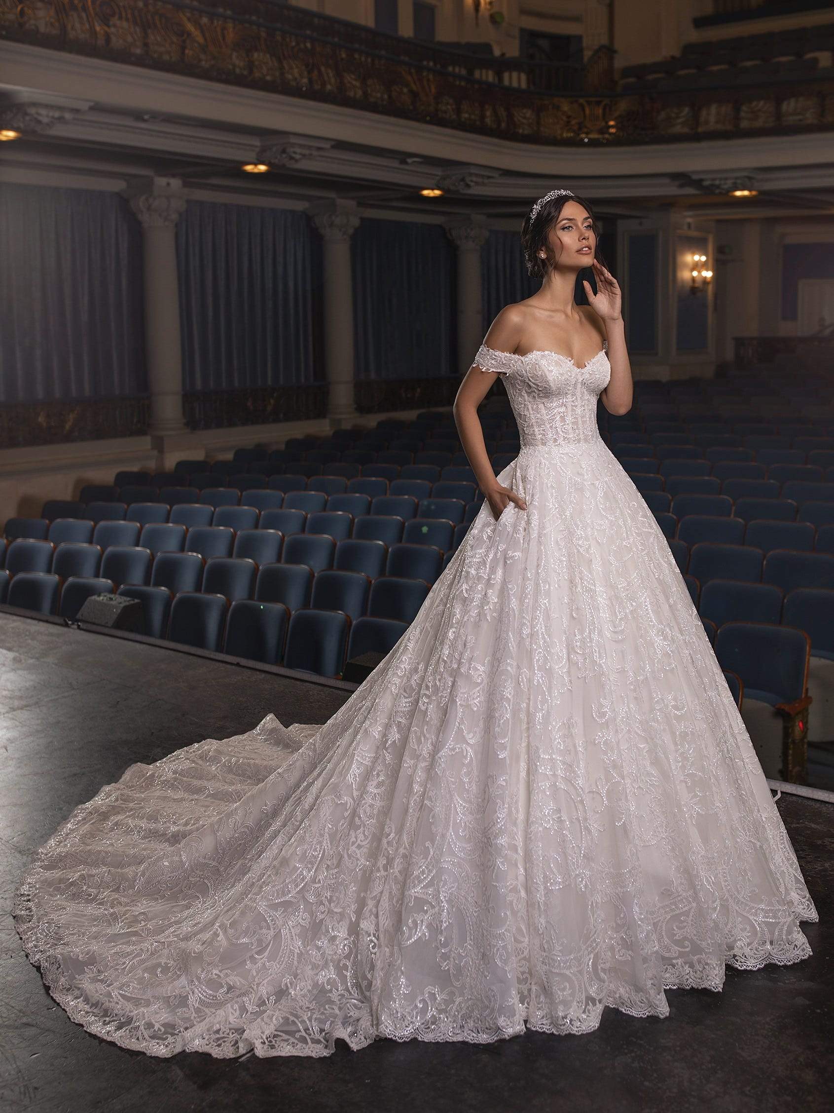 Pronovias Privee Accessories 0 / SILVER Pronovias Privee: Aniceta Corona