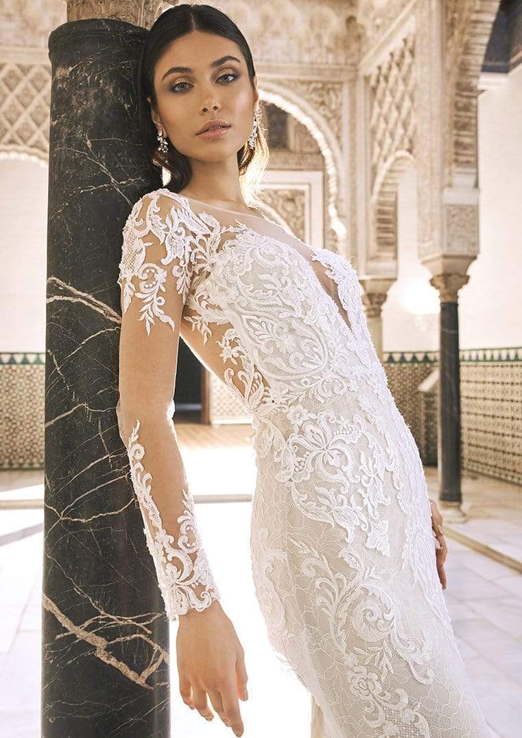 Pronovias Privee Wedding Dress Pronovias Privee: Alkatif