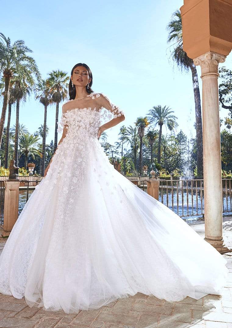 Pronovias Privee Wedding Dress Pronovias Privee: Hossoun