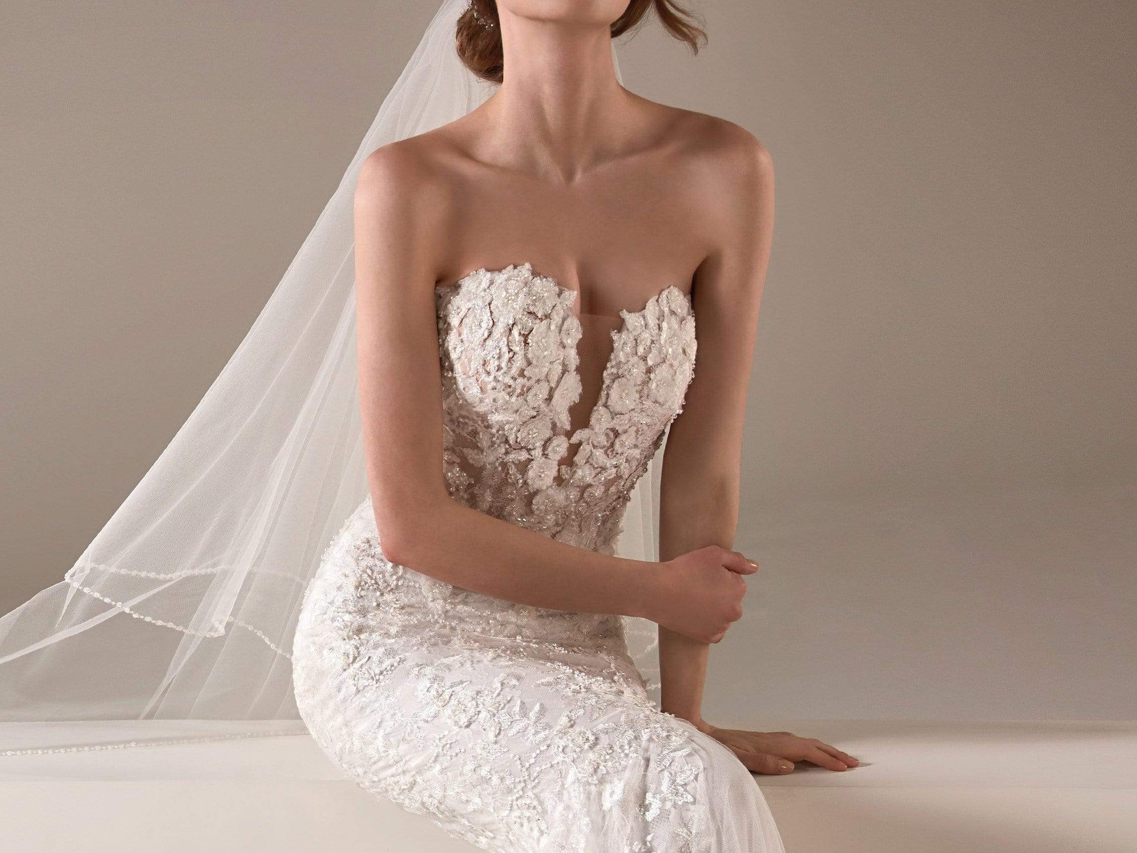Pronovias Privee Wedding Dress Pronovias Privee: Jameela